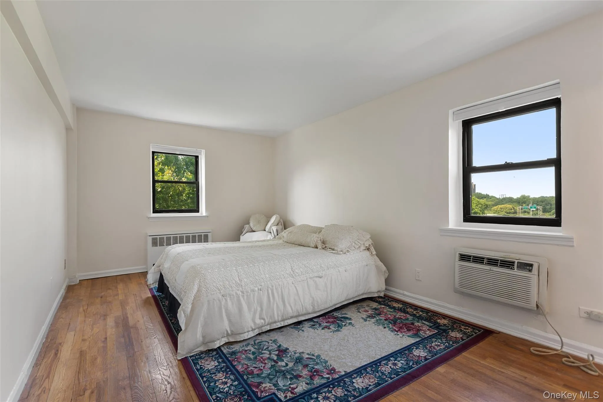 1910 Pelham Parkway, New York, NY, 2 Bedrooms Bedrooms, 4 Rooms Rooms,1 BathroomBathrooms,Residential,For Rent,Pelham,0,1031240 1910 Pelham Parkway, New York, NY, 2 Bedrooms Bedrooms, 4 Rooms Rooms,1 BathroomBathrooms,Residential,For Rent,Pelham,0,1031240
