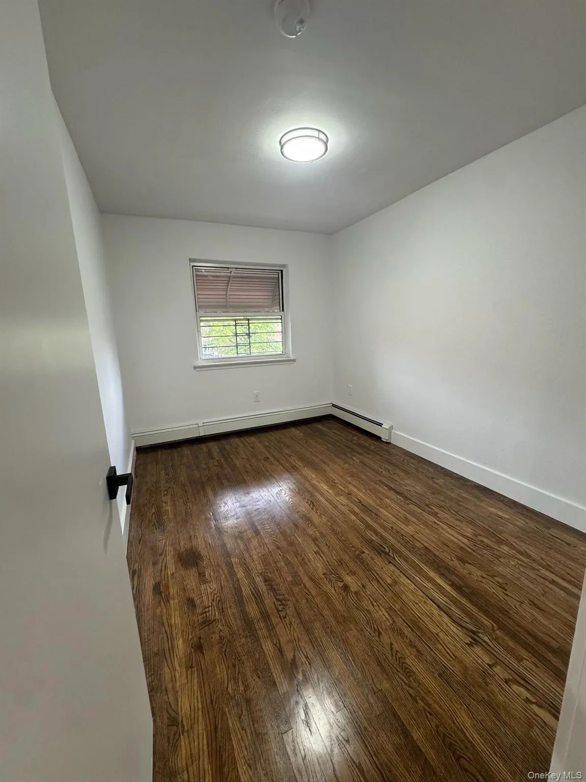 3604 Eastchester Road, New York, NY, 3 Bedrooms Bedrooms, 6 Rooms Rooms,1 BathroomBathrooms,Residential Lease,For Rent,Eastchester,0,1031246 3604 Eastchester Road, New York, NY, 3 Bedrooms Bedrooms, 6 Rooms Rooms,1 BathroomBathrooms,Residential Lease,For Rent,Eastchester,0,1031246