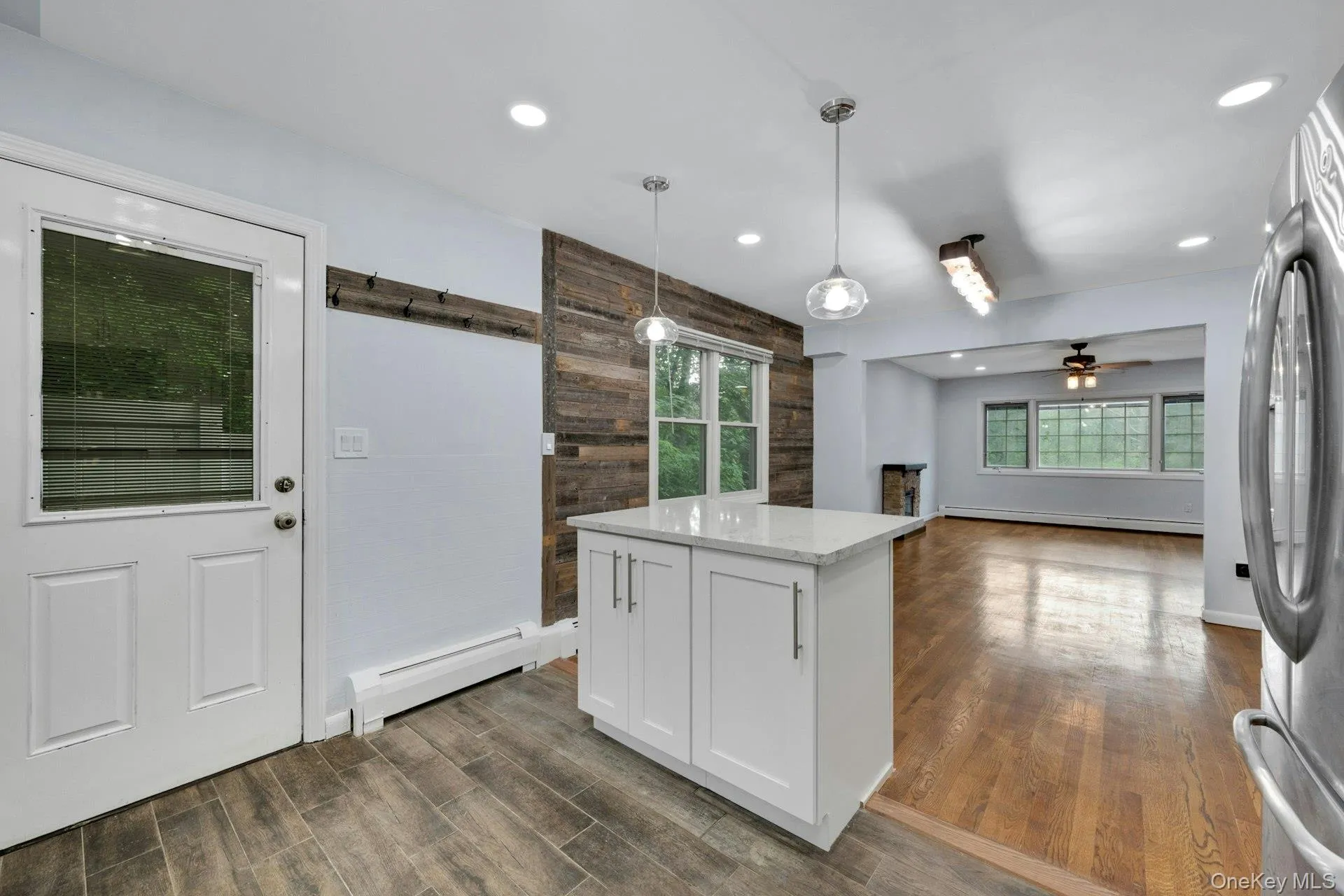186 Midland Avenue, Eastchester, NY, 3 Bedrooms Bedrooms, 6 Rooms Rooms,2 BathroomsBathrooms,Residential Lease,For Rent,Midland,0,1031265 186 Midland Avenue, Eastchester, NY, 3 Bedrooms Bedrooms, 6 Rooms Rooms,2 BathroomsBathrooms,Residential Lease,For Rent,Midland,0,1031265
