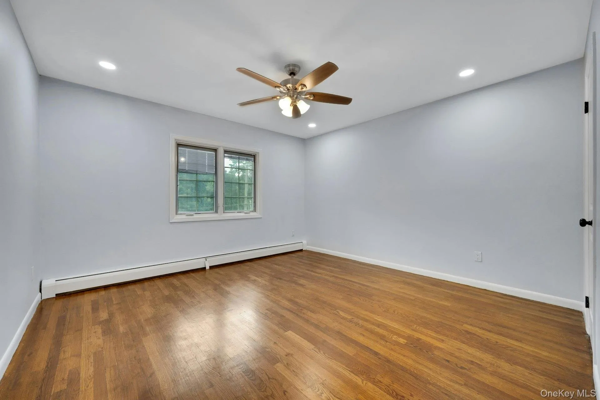 186 Midland Avenue, Eastchester, NY, 3 Bedrooms Bedrooms, 6 Rooms Rooms,2 BathroomsBathrooms,Residential Lease,For Rent,Midland,0,1031265 186 Midland Avenue, Eastchester, NY, 3 Bedrooms Bedrooms, 6 Rooms Rooms,2 BathroomsBathrooms,Residential Lease,For Rent,Midland,0,1031265