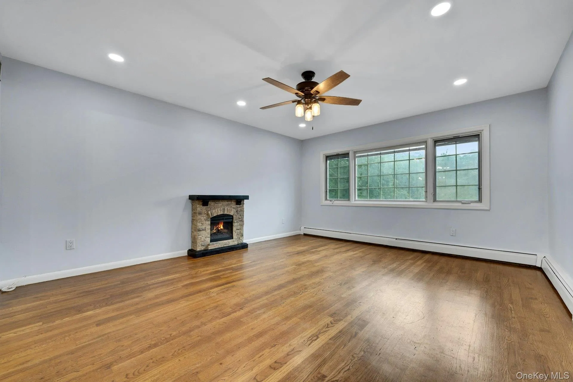 186 Midland Avenue, Eastchester, NY, 3 Bedrooms Bedrooms, 6 Rooms Rooms,2 BathroomsBathrooms,Residential Lease,For Rent,Midland,0,1031265 186 Midland Avenue, Eastchester, NY, 3 Bedrooms Bedrooms, 6 Rooms Rooms,2 BathroomsBathrooms,Residential Lease,For Rent,Midland,0,1031265