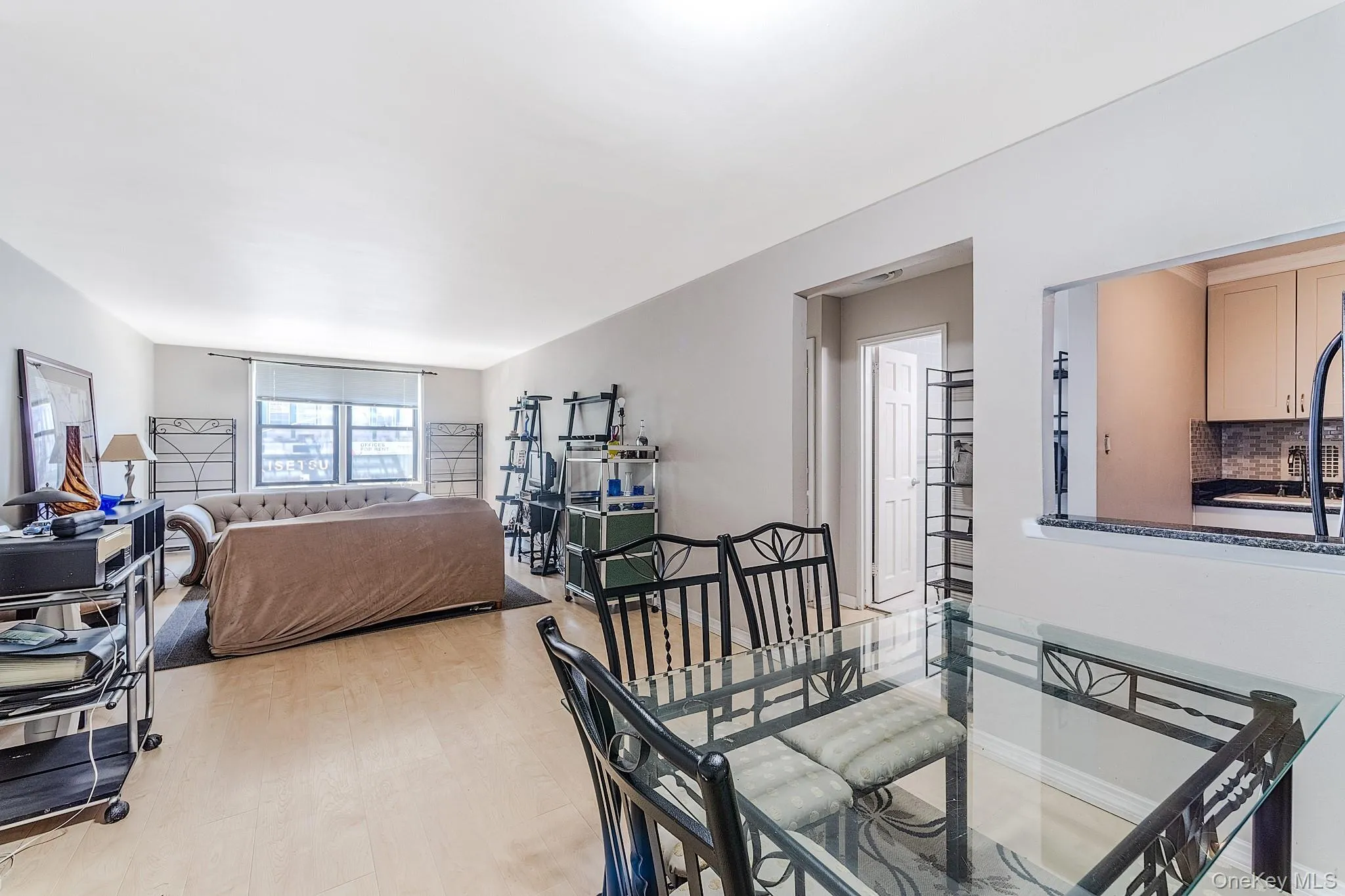 1215 Avenue M Avenue, New York, NY, 1 Bedroom Bedrooms, 3 Rooms Rooms,1 BathroomBathrooms,Residential,For Rent,Avenue M,0,1031276 1215 Avenue M Avenue, New York, NY, 1 Bedroom Bedrooms, 3 Rooms Rooms,1 BathroomBathrooms,Residential,For Rent,Avenue M,0,1031276