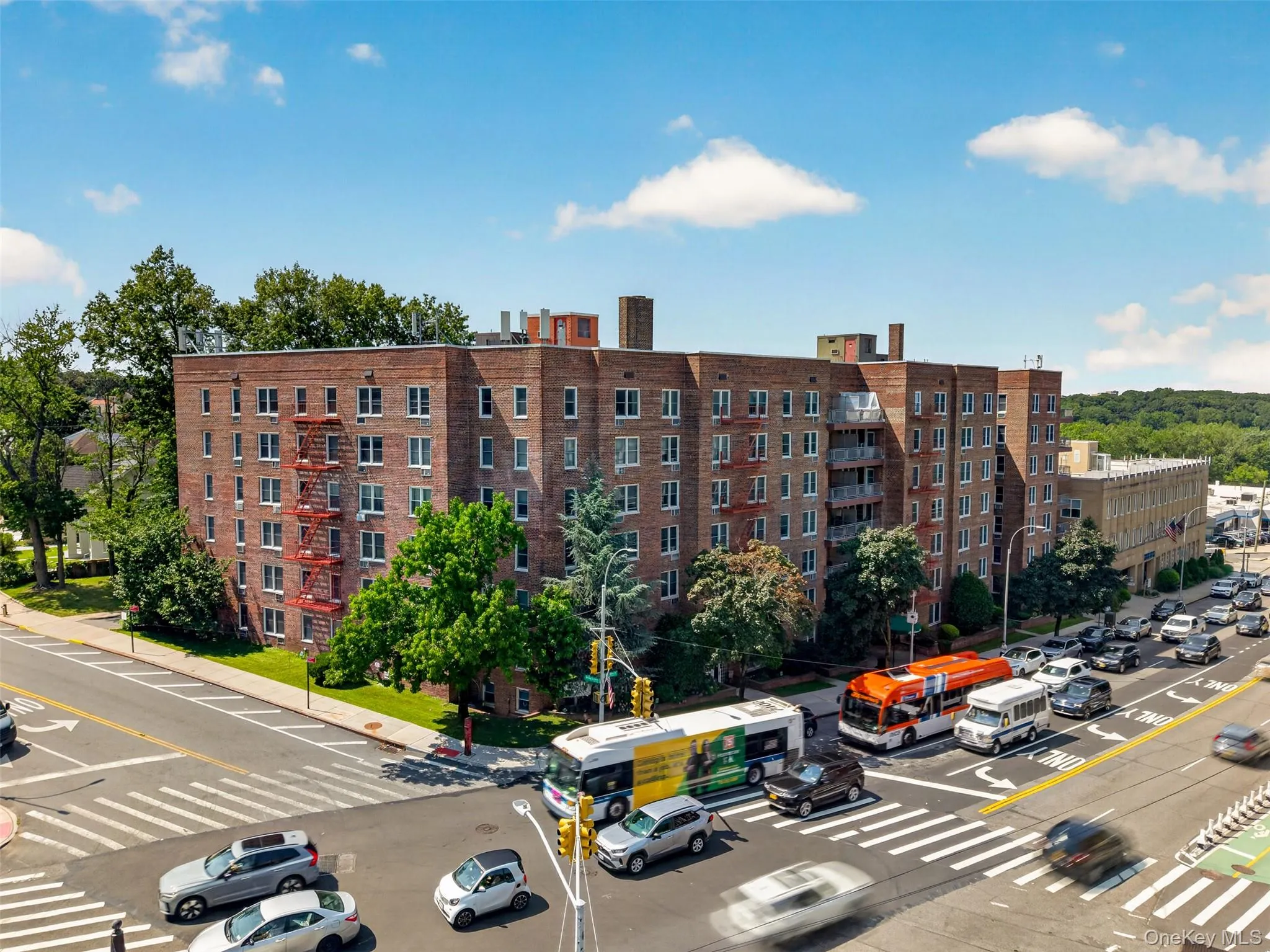241-20 Northern Blvd, New York, NY, 1 Bedroom Bedrooms, 4 Rooms Rooms,1 BathroomBathrooms,Residential,For Rent,Northern Blvd,0,1031282 241-20 Northern Blvd, New York, NY, 1 Bedroom Bedrooms, 4 Rooms Rooms,1 BathroomBathrooms,Residential,For Rent,Northern Blvd,0,1031282