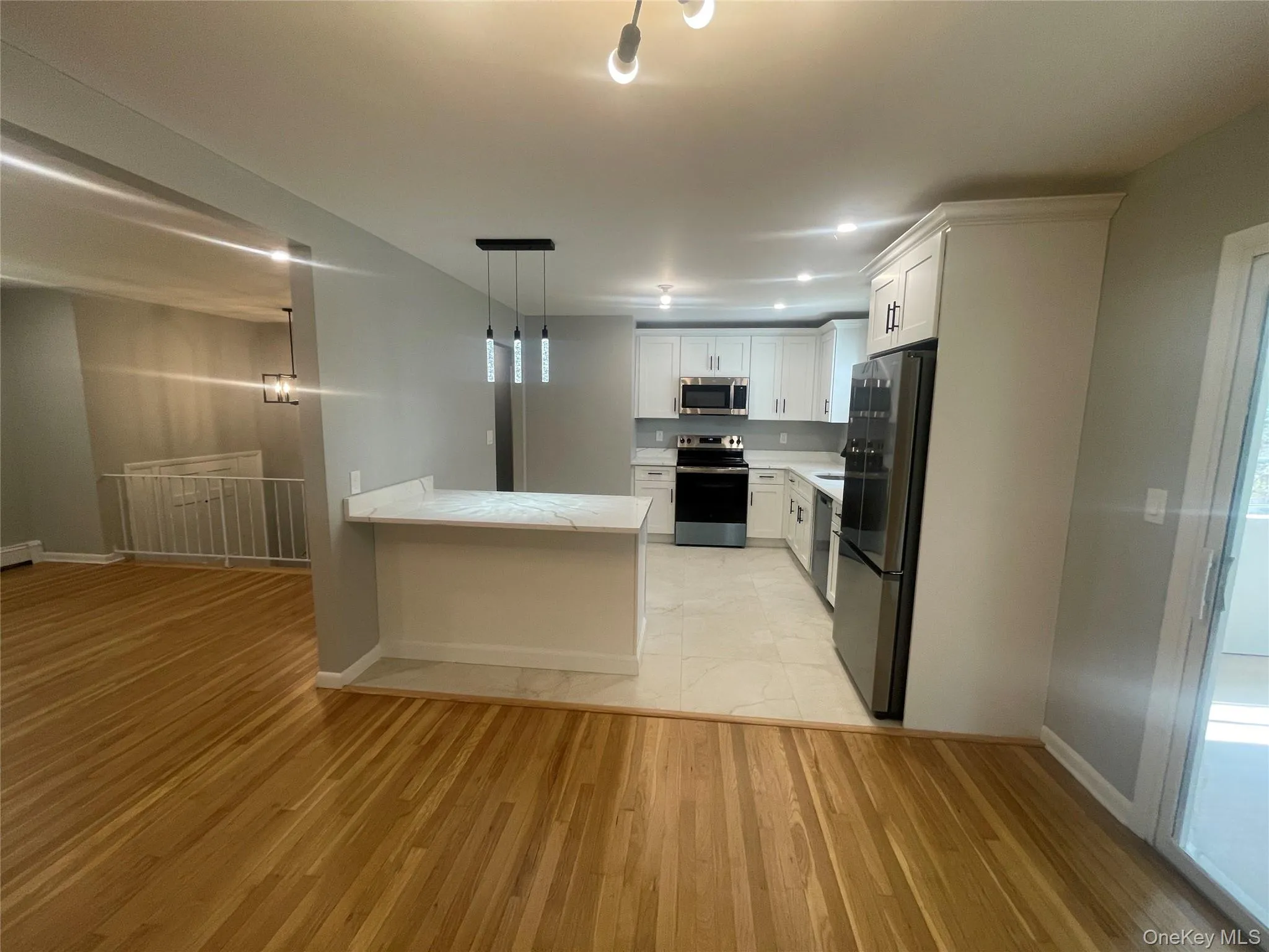 15 Vandewater Drive, Wappinger, NY, 3 Bedrooms Bedrooms, 8 Rooms Rooms,1 BathroomBathrooms,Residential,For Rent,Vandewater,0,1031284 15 Vandewater Drive, Wappinger, NY, 3 Bedrooms Bedrooms, 8 Rooms Rooms,1 BathroomBathrooms,Residential,For Rent,Vandewater,0,1031284