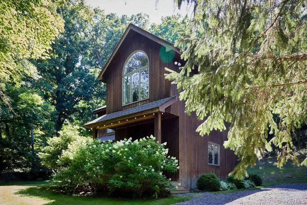 10 Dickman Farm Road, Gallatin, NY, 2 Bedrooms Bedrooms, 7 Rooms Rooms,1 BathroomBathrooms,Residential,For Rent,Dickman Farm,0,1031285 10 Dickman Farm Road, Gallatin, NY, 2 Bedrooms Bedrooms, 7 Rooms Rooms,1 BathroomBathrooms,Residential,For Rent,Dickman Farm,0,1031285
