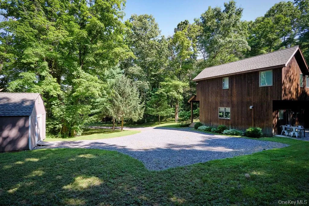 10 Dickman Farm Road, Gallatin, NY, 2 Bedrooms Bedrooms, 7 Rooms Rooms,1 BathroomBathrooms,Residential,For Rent,Dickman Farm,0,1031285 10 Dickman Farm Road, Gallatin, NY, 2 Bedrooms Bedrooms, 7 Rooms Rooms,1 BathroomBathrooms,Residential,For Rent,Dickman Farm,0,1031285