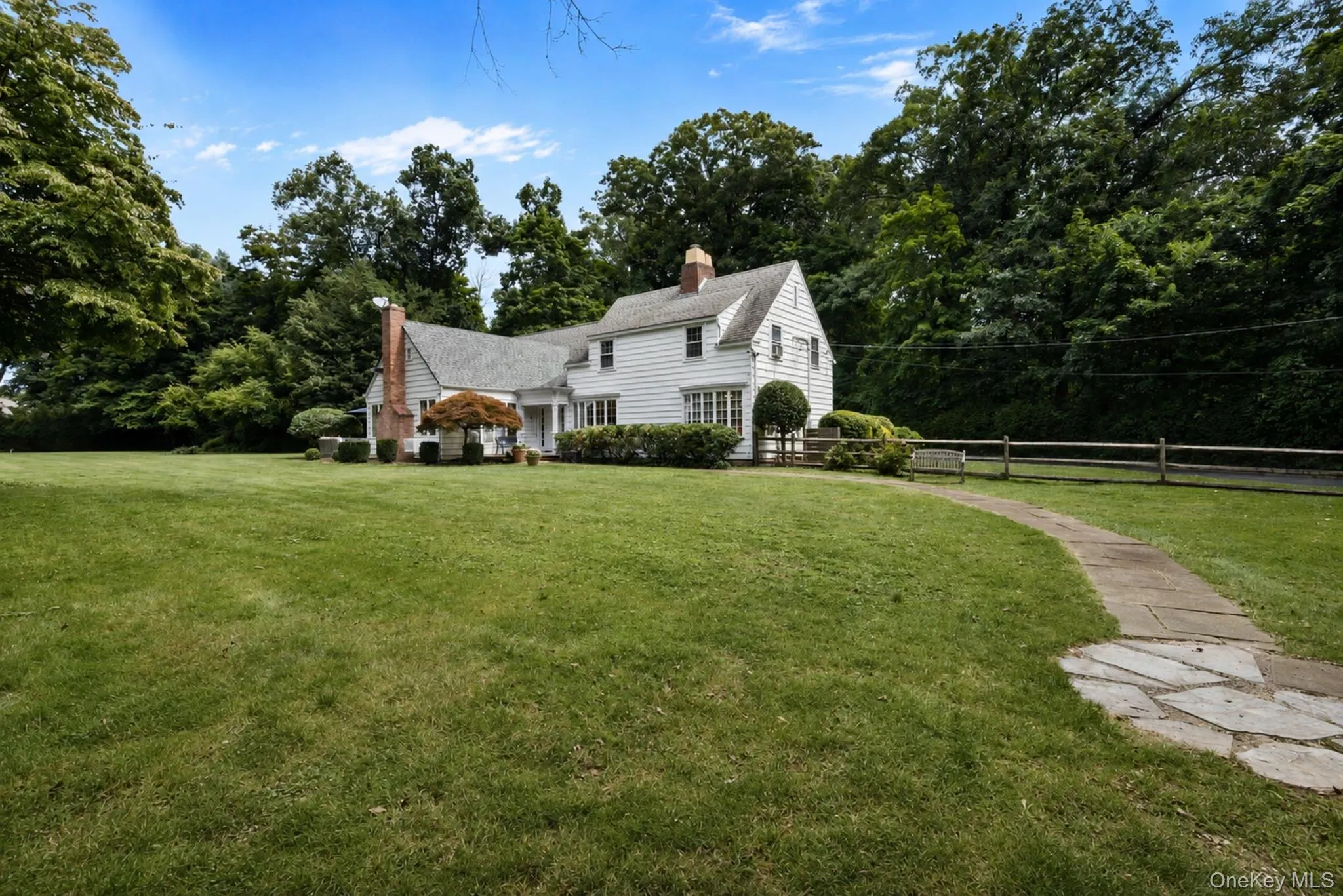 1 Stonegate Lane, Oyster Bay, NY, 3 Bedrooms Bedrooms, 7 Rooms Rooms,3 BathroomsBathrooms,Residential,For Rent,Stonegate,0,1031287 1 Stonegate Lane, Oyster Bay, NY, 3 Bedrooms Bedrooms, 7 Rooms Rooms,3 BathroomsBathrooms,Residential,For Rent,Stonegate,0,1031287