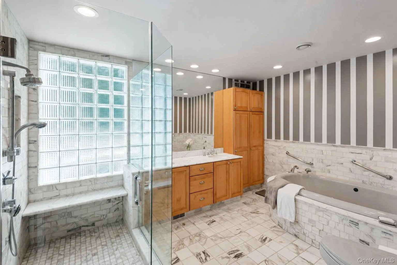 1 Stonegate Lane, Oyster Bay, NY, 3 Bedrooms Bedrooms, 7 Rooms Rooms,3 BathroomsBathrooms,Residential,For Rent,Stonegate,0,1031287 1 Stonegate Lane, Oyster Bay, NY, 3 Bedrooms Bedrooms, 7 Rooms Rooms,3 BathroomsBathrooms,Residential,For Rent,Stonegate,0,1031287