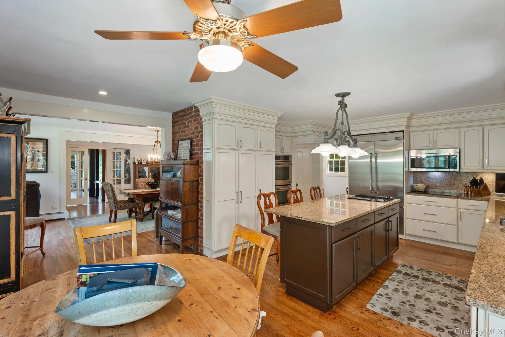 1 Stonegate Lane, Oyster Bay, NY, 3 Bedrooms Bedrooms, 7 Rooms Rooms,3 BathroomsBathrooms,Residential,For Rent,Stonegate,0,1031287 1 Stonegate Lane, Oyster Bay, NY, 3 Bedrooms Bedrooms, 7 Rooms Rooms,3 BathroomsBathrooms,Residential,For Rent,Stonegate,0,1031287
