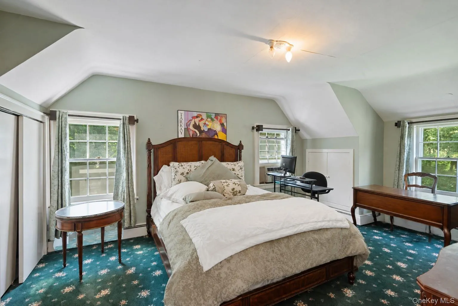 1 Stonegate Lane, Oyster Bay, NY, 3 Bedrooms Bedrooms, 7 Rooms Rooms,3 BathroomsBathrooms,Residential,For Rent,Stonegate,0,1031287 1 Stonegate Lane, Oyster Bay, NY, 3 Bedrooms Bedrooms, 7 Rooms Rooms,3 BathroomsBathrooms,Residential,For Rent,Stonegate,0,1031287