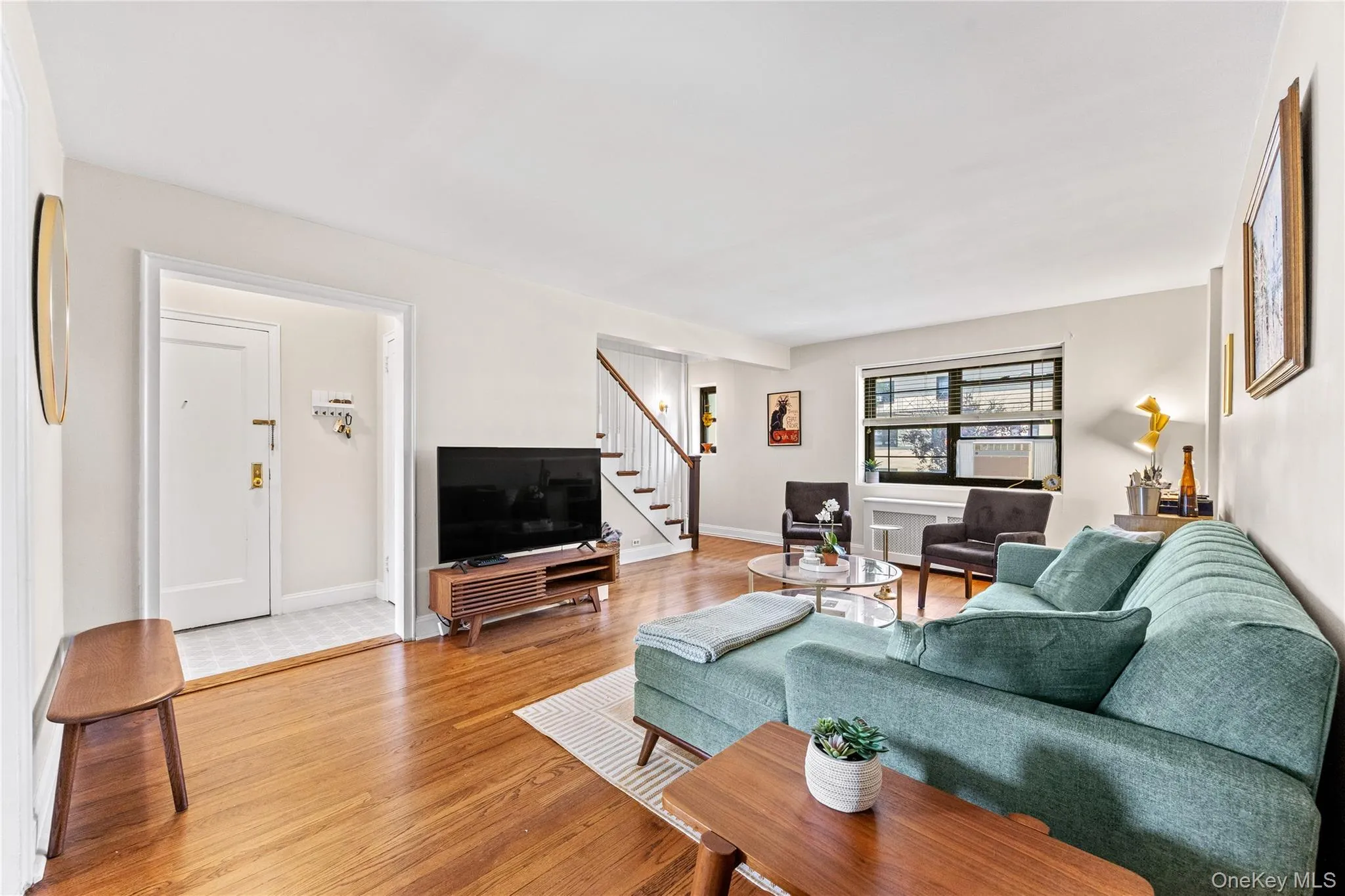 20 Manchester Road, Eastchester, NY, 2 Bedrooms Bedrooms, 4 Rooms Rooms,1 BathroomBathrooms,Residential,For Rent,Manchester,0,1031288 20 Manchester Road, Eastchester, NY, 2 Bedrooms Bedrooms, 4 Rooms Rooms,1 BathroomBathrooms,Residential,For Rent,Manchester,0,1031288