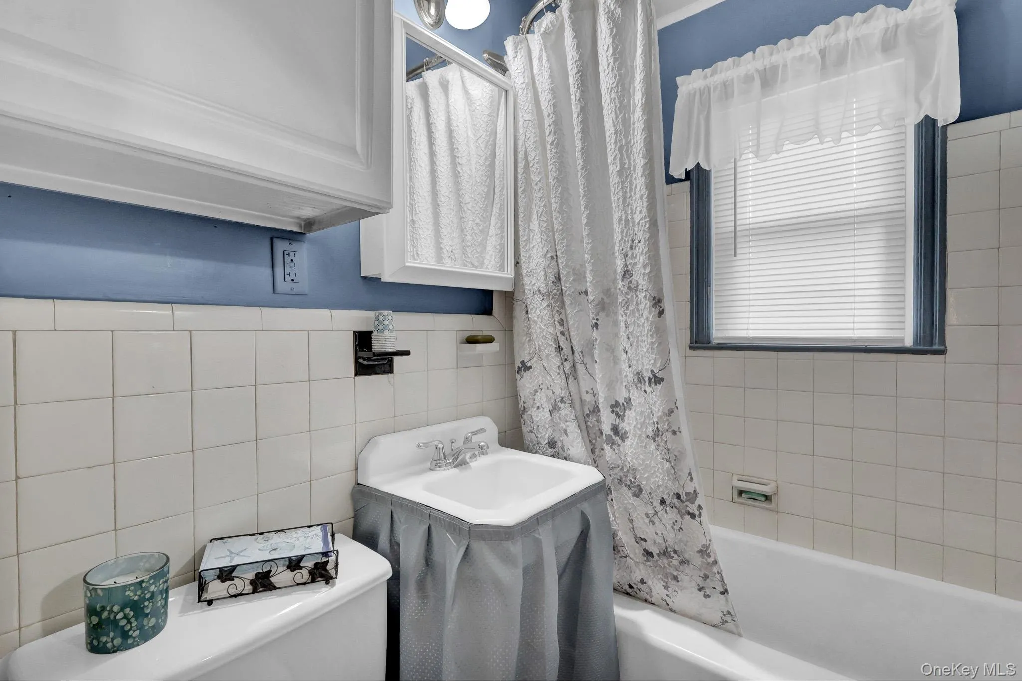 96 Chenango Drive, Islip, NY, 3 Bedrooms Bedrooms, 6 Rooms Rooms,2 BathroomsBathrooms,Residential,For Rent,Chenango,0,1031292 96 Chenango Drive, Islip, NY, 3 Bedrooms Bedrooms, 6 Rooms Rooms,2 BathroomsBathrooms,Residential,For Rent,Chenango,0,1031292