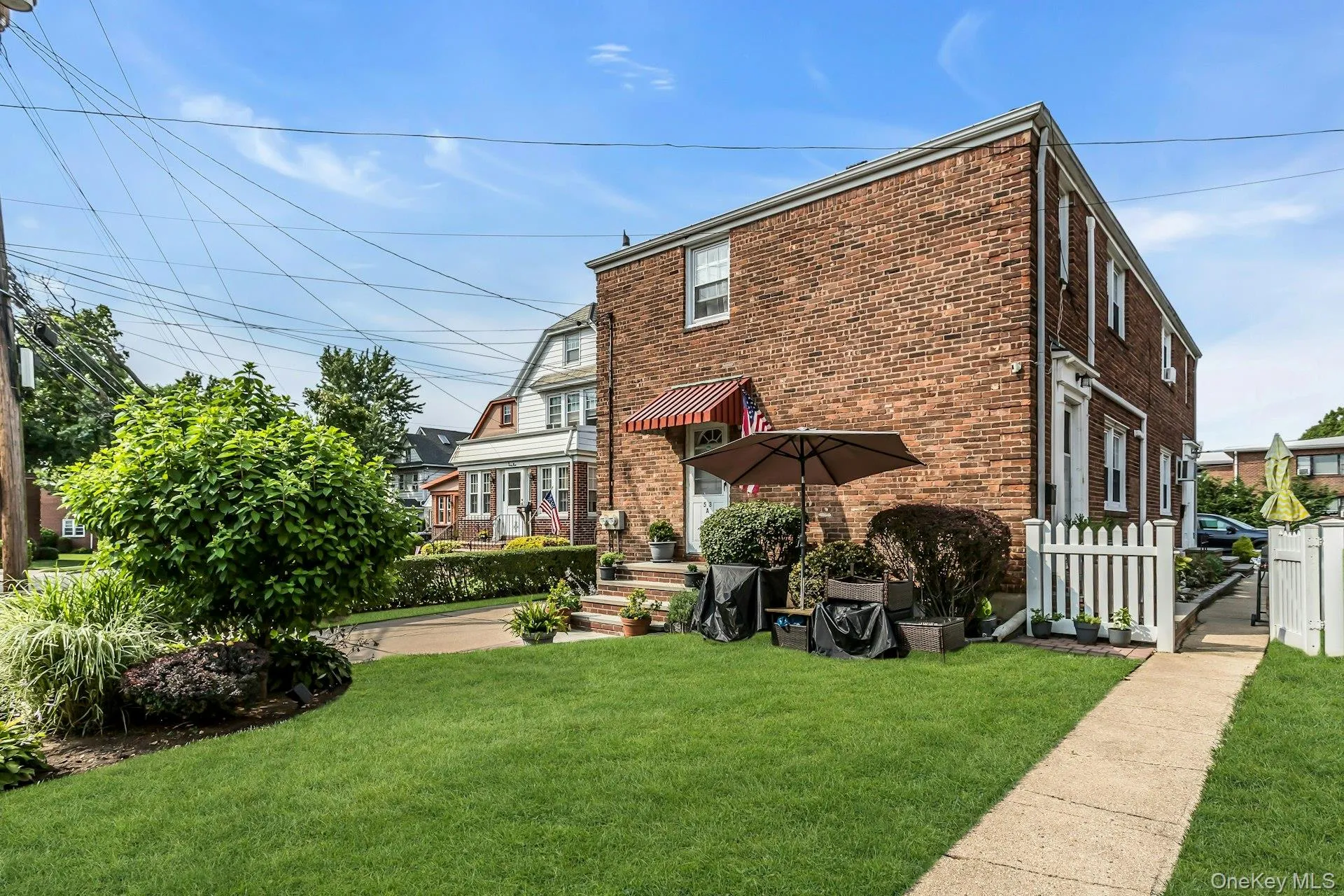 53 Carnation Avenue, Hempstead, NY, 2 Bedrooms Bedrooms, 7 Rooms Rooms,1 BathroomBathrooms,Residential Lease,For Rent,Carnation,0,1031296 53 Carnation Avenue, Hempstead, NY, 2 Bedrooms Bedrooms, 7 Rooms Rooms,1 BathroomBathrooms,Residential Lease,For Rent,Carnation,0,1031296