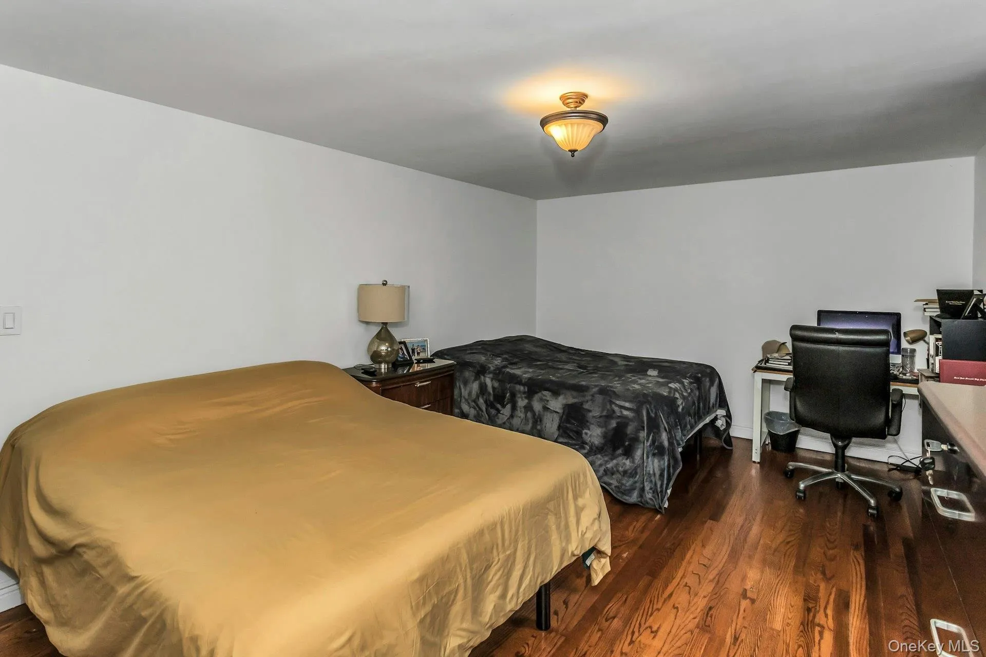 53 Carnation Avenue, Hempstead, NY, 2 Bedrooms Bedrooms, 7 Rooms Rooms,1 BathroomBathrooms,Residential Lease,For Rent,Carnation,0,1031296 53 Carnation Avenue, Hempstead, NY, 2 Bedrooms Bedrooms, 7 Rooms Rooms,1 BathroomBathrooms,Residential Lease,For Rent,Carnation,0,1031296