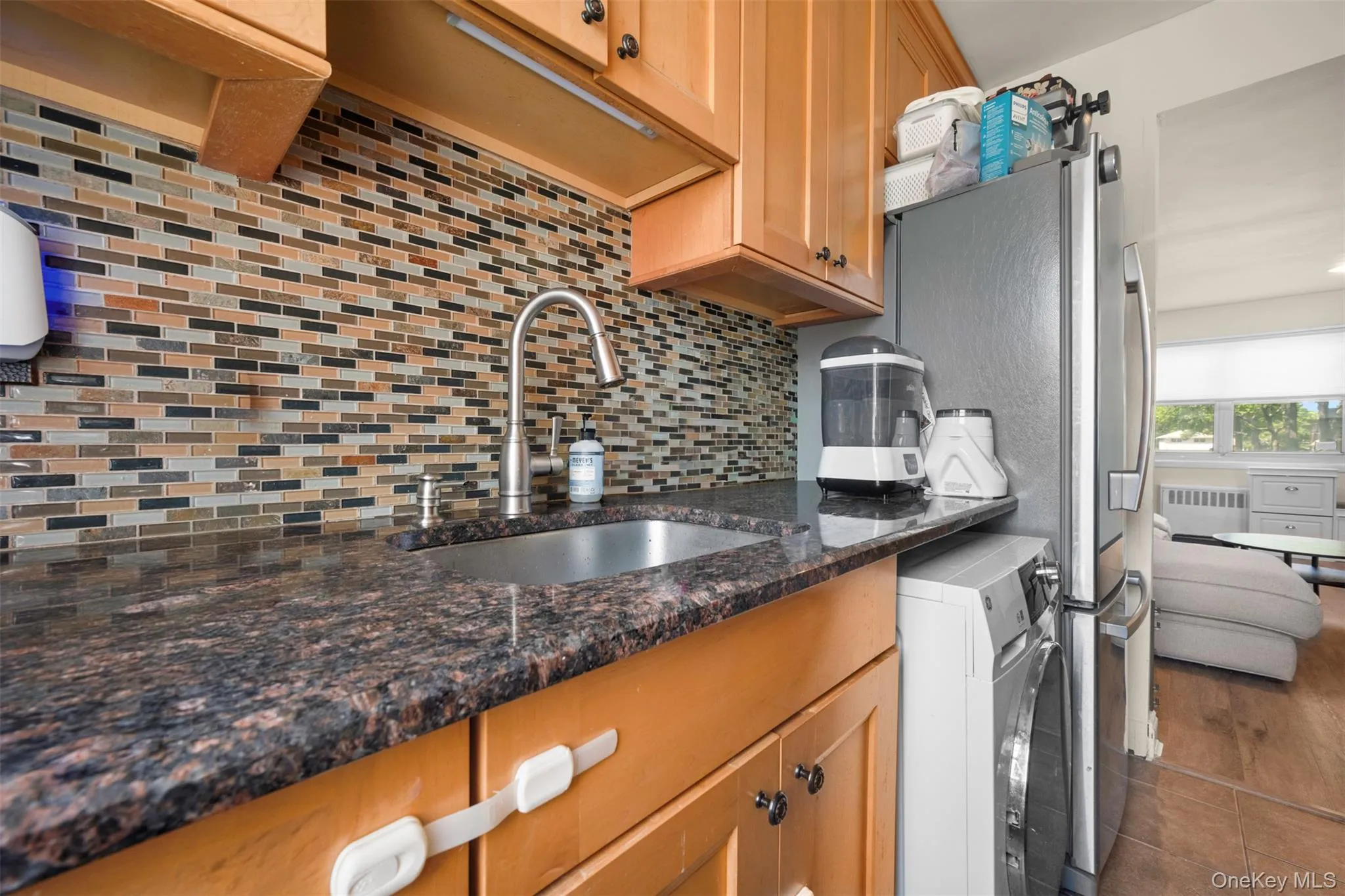 249-33 64th Avenue, New York, NY, 2 Bedrooms Bedrooms, 5 Rooms Rooms,1 BathroomBathrooms,Residential,For Rent,64th,0,1031302 249-33 64th Avenue, New York, NY, 2 Bedrooms Bedrooms, 5 Rooms Rooms,1 BathroomBathrooms,Residential,For Rent,64th,0,1031302