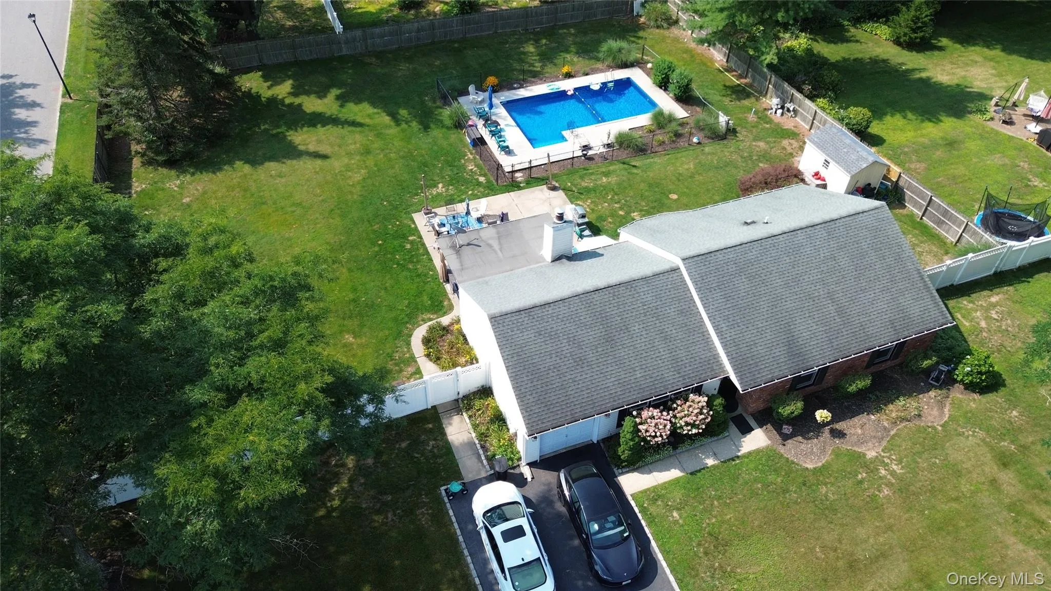 9 Singingwood Drive, Brookhaven, NY, 3 Bedrooms Bedrooms, 6 Rooms Rooms,2 BathroomsBathrooms,Residential,For Rent,Singingwood,0,1031310 9 Singingwood Drive, Brookhaven, NY, 3 Bedrooms Bedrooms, 6 Rooms Rooms,2 BathroomsBathrooms,Residential,For Rent,Singingwood,0,1031310