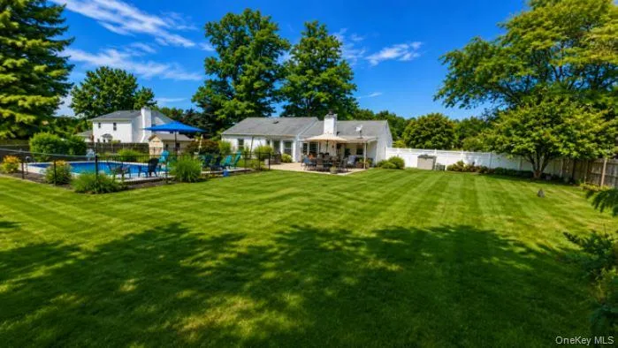 9 Singingwood Drive, Brookhaven, NY, 3 Bedrooms Bedrooms, 6 Rooms Rooms,2 BathroomsBathrooms,Residential,For Rent,Singingwood,0,1031310 9 Singingwood Drive, Brookhaven, NY, 3 Bedrooms Bedrooms, 6 Rooms Rooms,2 BathroomsBathrooms,Residential,For Rent,Singingwood,0,1031310