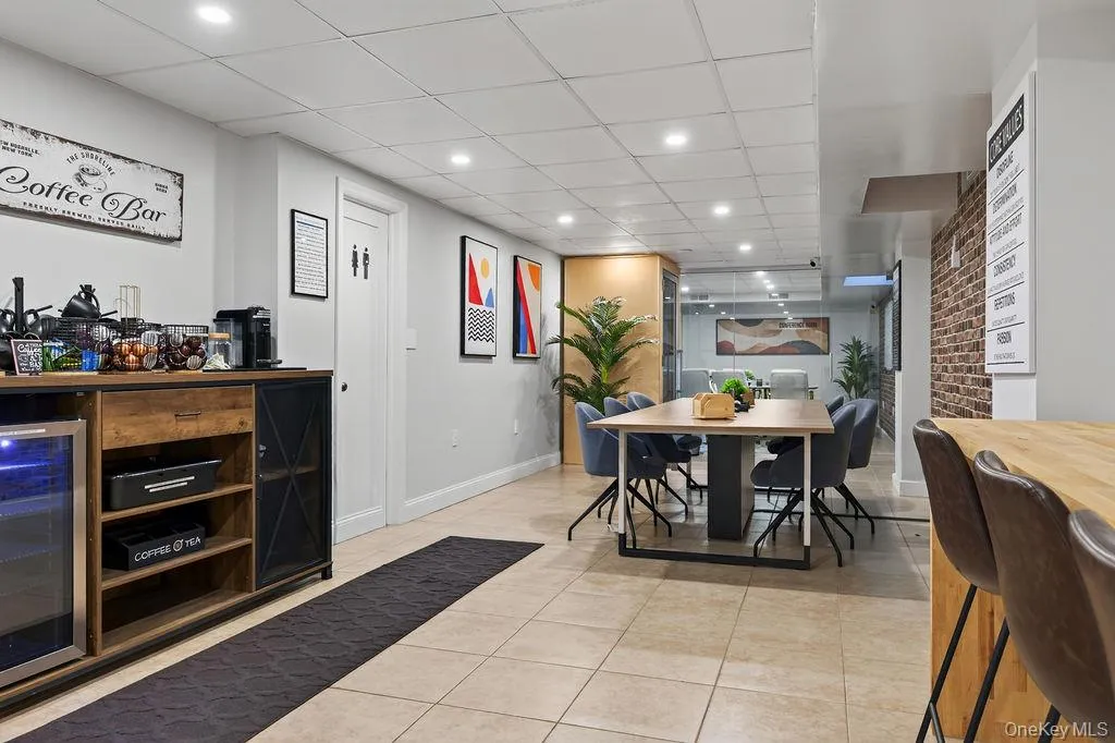 Newly added Co-Work space Newly added Co-Work space