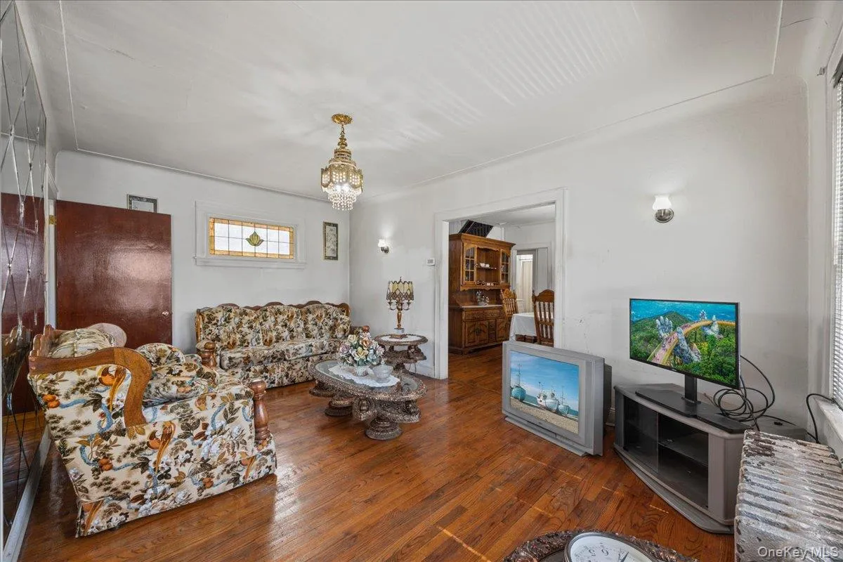 216-21 132ND Avenue, New York, NY, 4 Bedrooms Bedrooms, 8 Rooms Rooms,2 BathroomsBathrooms,Residential,For Rent,132ND,0,1031319 216-21 132ND Avenue, New York, NY, 4 Bedrooms Bedrooms, 8 Rooms Rooms,2 BathroomsBathrooms,Residential,For Rent,132ND,0,1031319