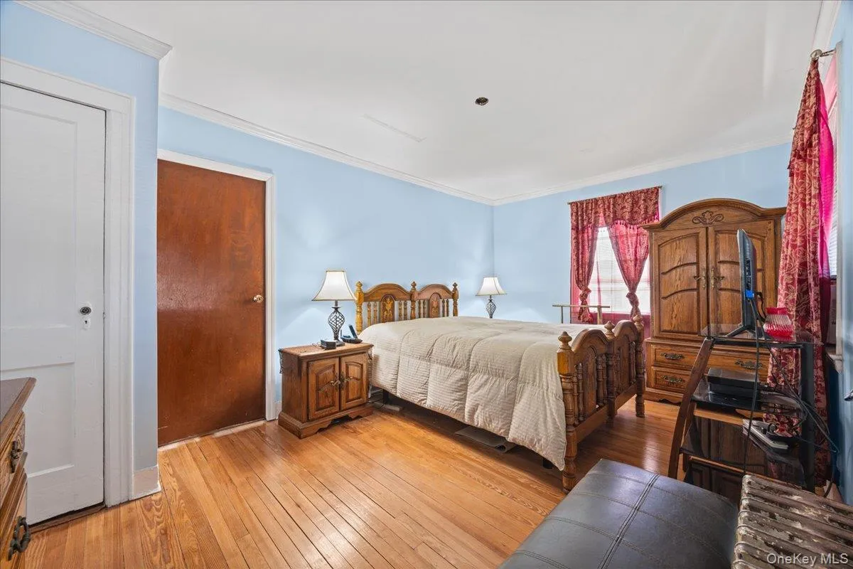 216-21 132ND Avenue, New York, NY, 4 Bedrooms Bedrooms, 8 Rooms Rooms,2 BathroomsBathrooms,Residential,For Rent,132ND,0,1031319 216-21 132ND Avenue, New York, NY, 4 Bedrooms Bedrooms, 8 Rooms Rooms,2 BathroomsBathrooms,Residential,For Rent,132ND,0,1031319