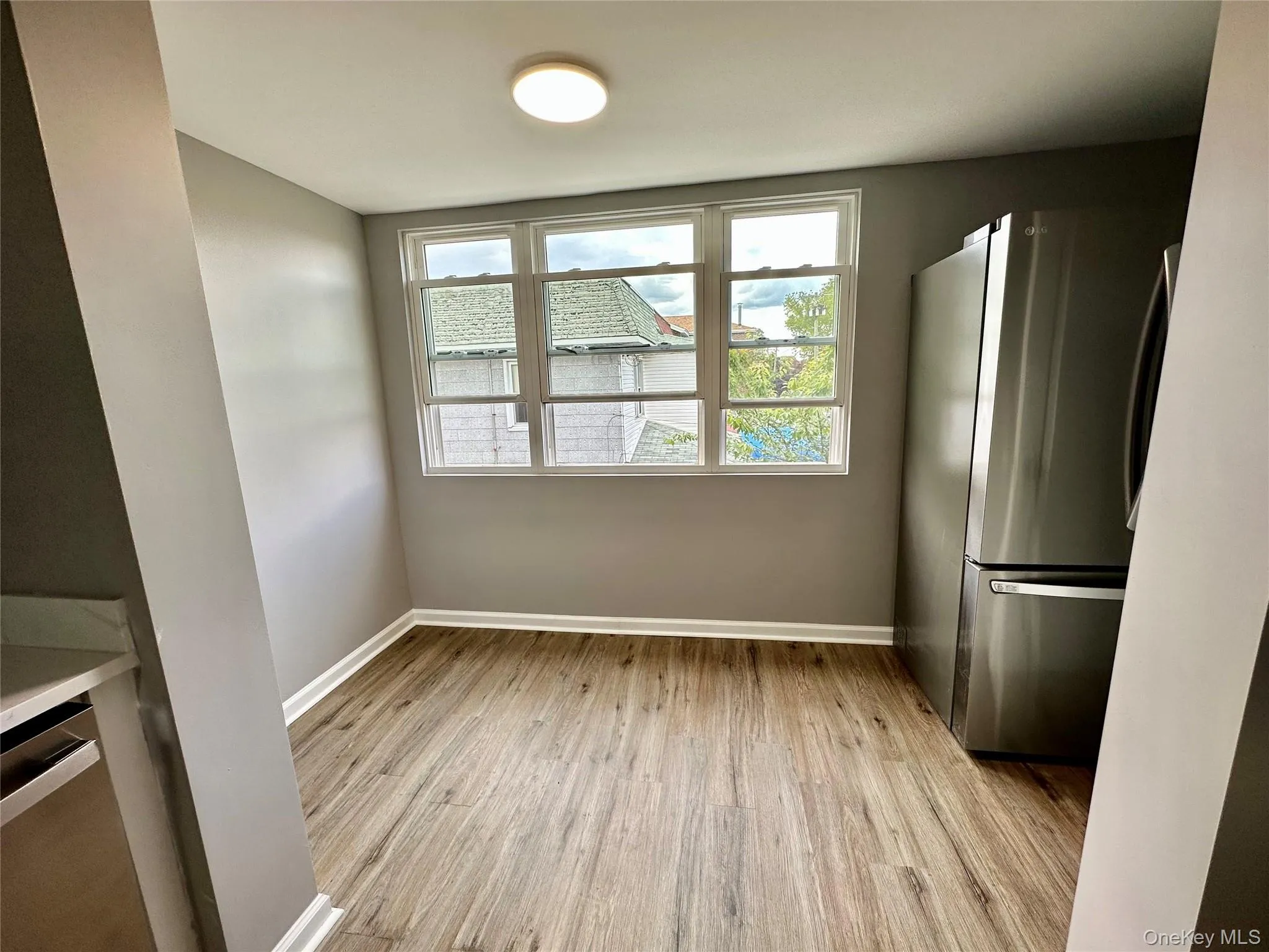 213-49 39th Avenue, New York, NY, 3 Bedrooms Bedrooms, 6 Rooms Rooms,1 BathroomBathrooms,Residential Lease,For Rent,39th,0,1031323 213-49 39th Avenue, New York, NY, 3 Bedrooms Bedrooms, 6 Rooms Rooms,1 BathroomBathrooms,Residential Lease,For Rent,39th,0,1031323