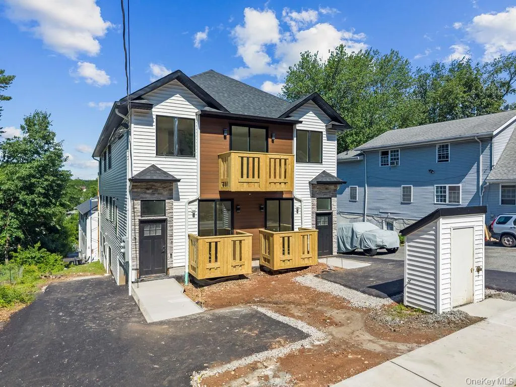 111 Lake Street, Ramapo, NY, 4 Bedrooms Bedrooms, 8 Rooms Rooms,3 BathroomsBathrooms,Residential,For Rent,Lake,0,1031336 111 Lake Street, Ramapo, NY, 4 Bedrooms Bedrooms, 8 Rooms Rooms,3 BathroomsBathrooms,Residential,For Rent,Lake,0,1031336