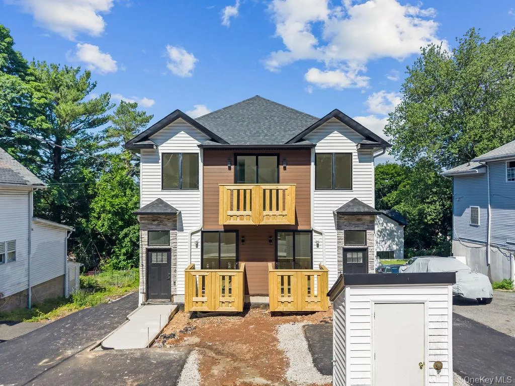111 Lake Street, Ramapo, NY, 4 Bedrooms Bedrooms, 8 Rooms Rooms,3 BathroomsBathrooms,Residential,For Rent,Lake,0,1031336 111 Lake Street, Ramapo, NY, 4 Bedrooms Bedrooms, 8 Rooms Rooms,3 BathroomsBathrooms,Residential,For Rent,Lake,0,1031336