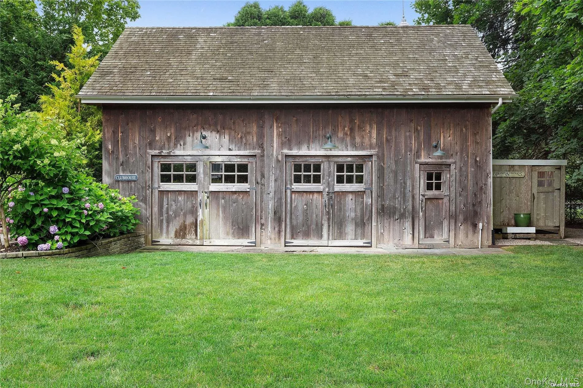 Barn Barn