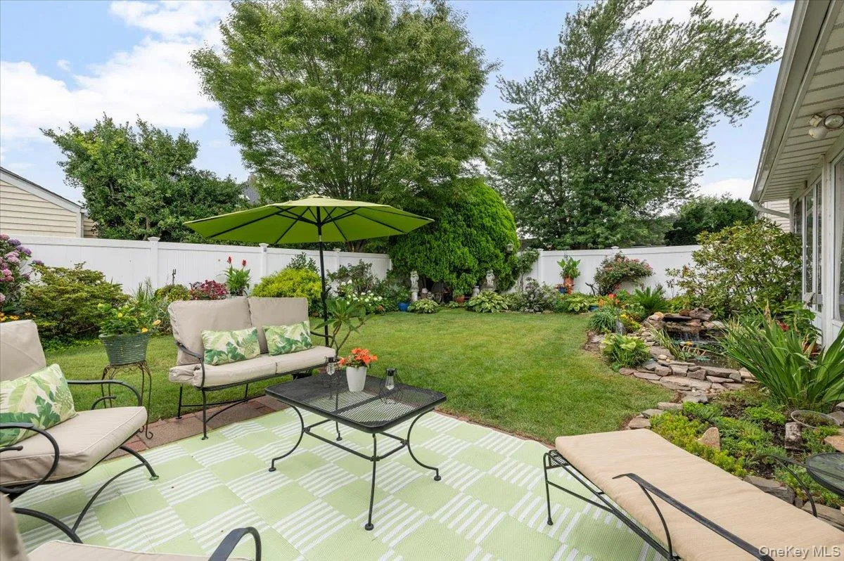 1042 Jefferson Street, Hempstead, NY, 4 Bedrooms Bedrooms, 9 Rooms Rooms,2 BathroomsBathrooms,Residential,For Rent,Jefferson,0,1031357 1042 Jefferson Street, Hempstead, NY, 4 Bedrooms Bedrooms, 9 Rooms Rooms,2 BathroomsBathrooms,Residential,For Rent,Jefferson,0,1031357