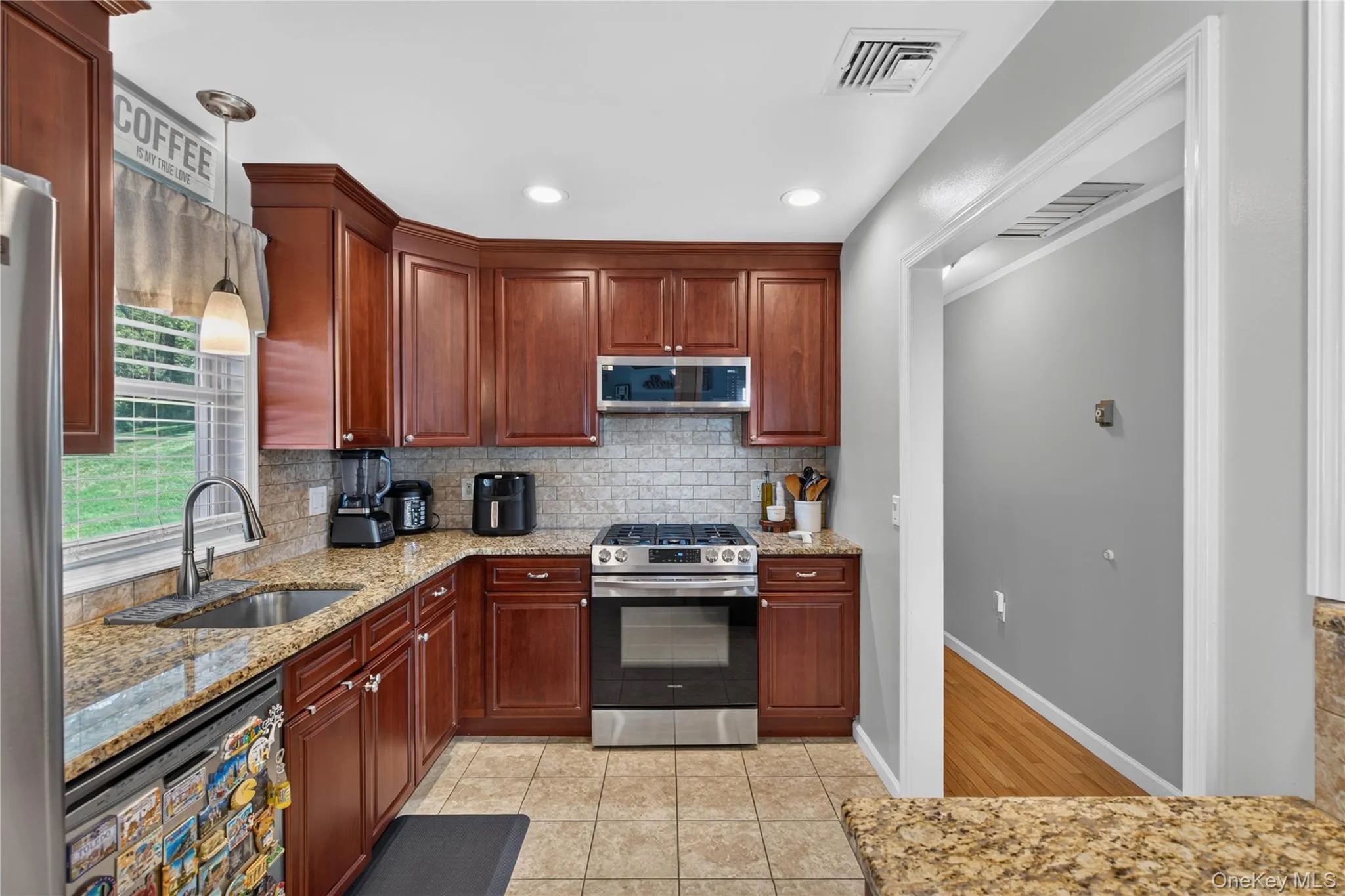 354 Robinson Avenue, Newburgh (city), NY, 4 Bedrooms Bedrooms, 10 Rooms Rooms,2 BathroomsBathrooms,Residential,For Rent,Robinson,0,1031360 354 Robinson Avenue, Newburgh (city), NY, 4 Bedrooms Bedrooms, 10 Rooms Rooms,2 BathroomsBathrooms,Residential,For Rent,Robinson,0,1031360
