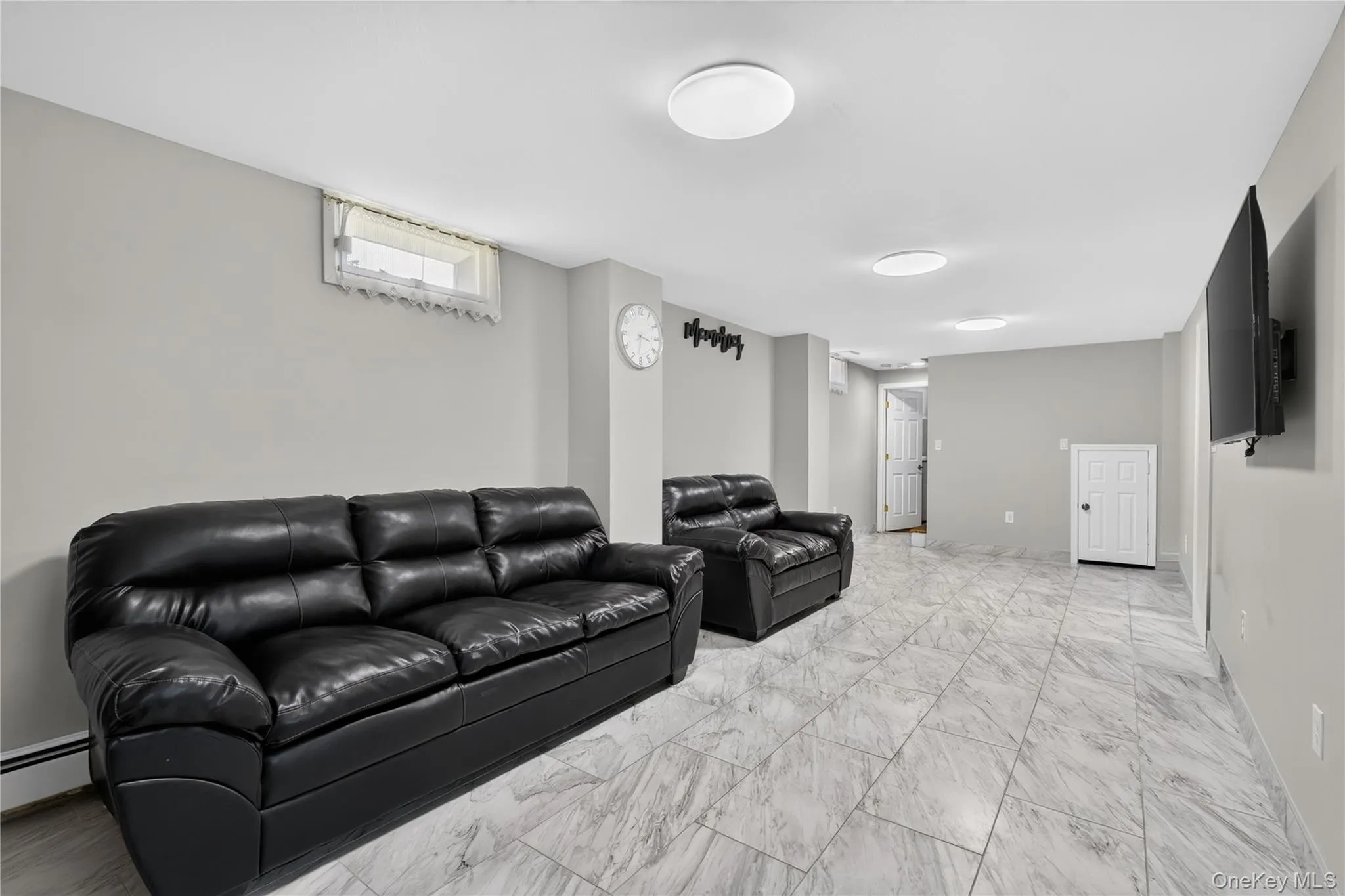 354 Robinson Avenue, Newburgh (city), NY, 4 Bedrooms Bedrooms, 10 Rooms Rooms,2 BathroomsBathrooms,Residential,For Rent,Robinson,0,1031360 354 Robinson Avenue, Newburgh (city), NY, 4 Bedrooms Bedrooms, 10 Rooms Rooms,2 BathroomsBathrooms,Residential,For Rent,Robinson,0,1031360