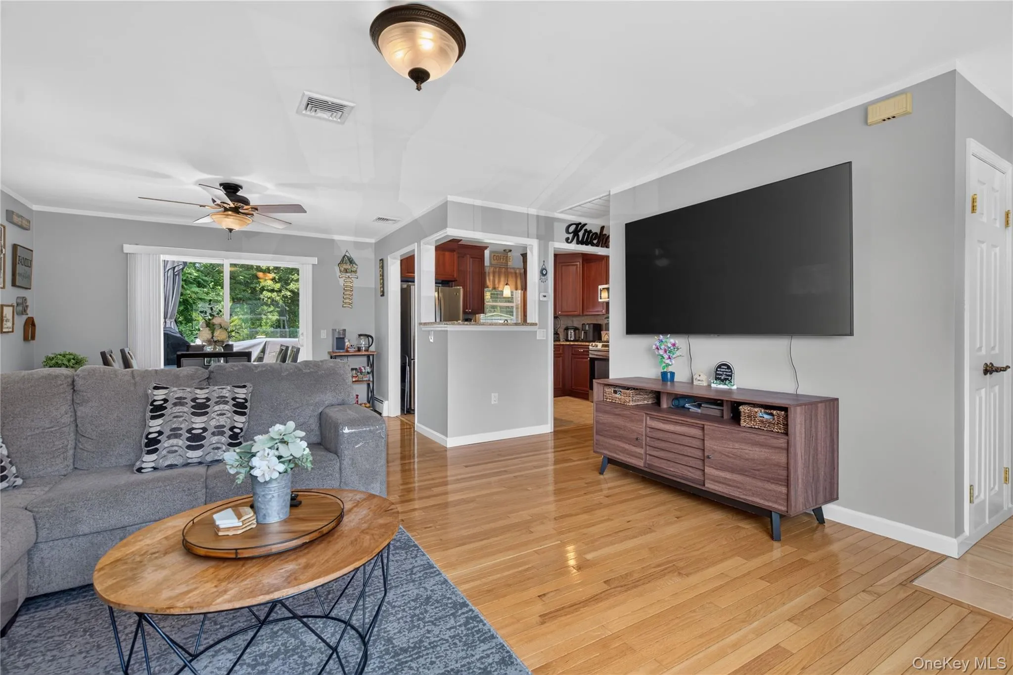354 Robinson Avenue, Newburgh (city), NY, 4 Bedrooms Bedrooms, 10 Rooms Rooms,2 BathroomsBathrooms,Residential,For Rent,Robinson,0,1031360 354 Robinson Avenue, Newburgh (city), NY, 4 Bedrooms Bedrooms, 10 Rooms Rooms,2 BathroomsBathrooms,Residential,For Rent,Robinson,0,1031360