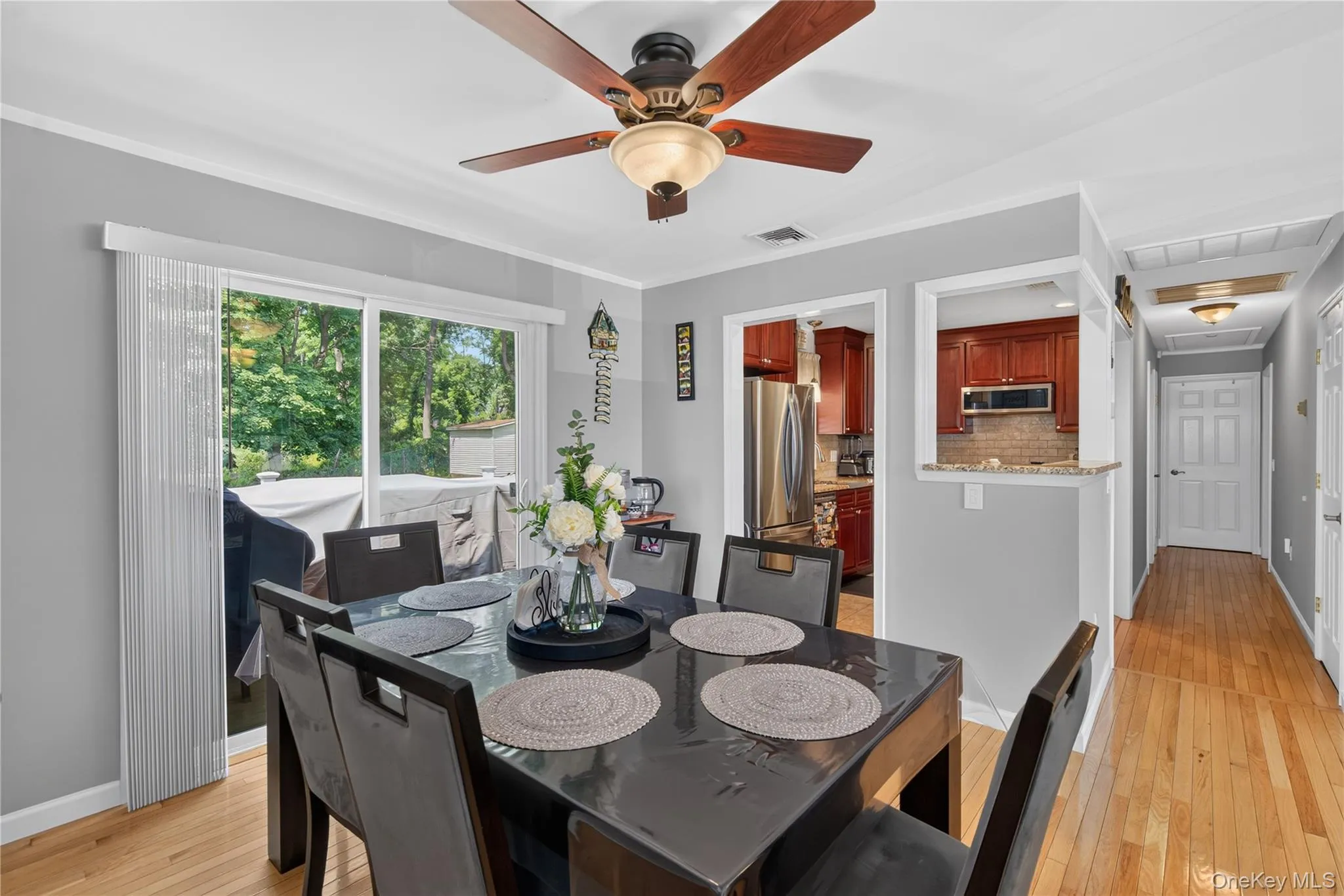 354 Robinson Avenue, Newburgh (city), NY, 4 Bedrooms Bedrooms, 10 Rooms Rooms,2 BathroomsBathrooms,Residential,For Rent,Robinson,0,1031360 354 Robinson Avenue, Newburgh (city), NY, 4 Bedrooms Bedrooms, 10 Rooms Rooms,2 BathroomsBathrooms,Residential,For Rent,Robinson,0,1031360