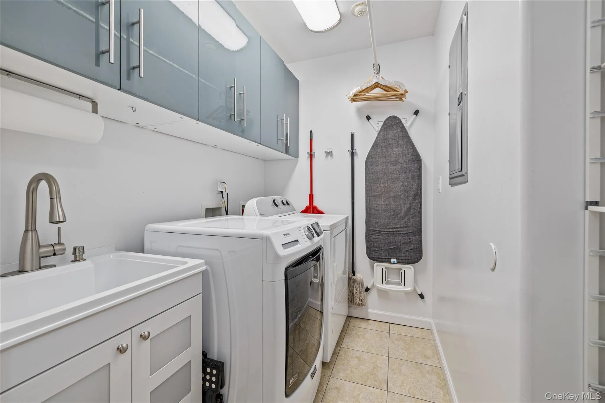 3314 Parkview Drive, Ramapo, NY, 4 Bedrooms Bedrooms, 7 Rooms Rooms,2 BathroomsBathrooms,Residential,For Rent,Parkview,0,1031362 3314 Parkview Drive, Ramapo, NY, 4 Bedrooms Bedrooms, 7 Rooms Rooms,2 BathroomsBathrooms,Residential,For Rent,Parkview,0,1031362