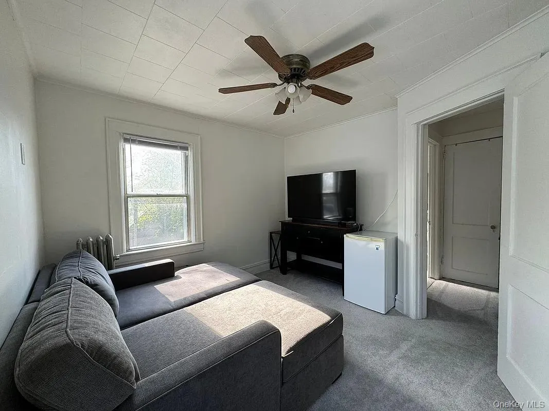 1630 52nd Street, New York, NY, 3 Bedrooms Bedrooms, 6 Rooms Rooms,2 BathroomsBathrooms,Residential,For Rent,52nd,0,1031365 1630 52nd Street, New York, NY, 3 Bedrooms Bedrooms, 6 Rooms Rooms,2 BathroomsBathrooms,Residential,For Rent,52nd,0,1031365