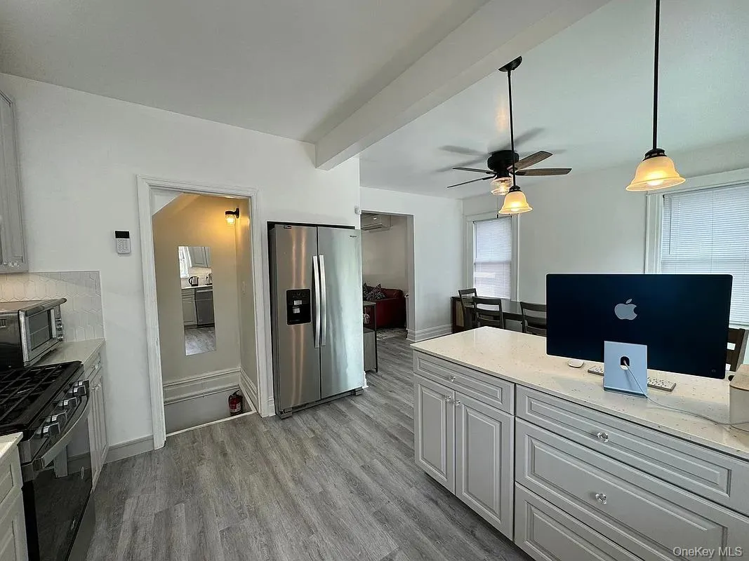 1630 52nd Street, New York, NY, 3 Bedrooms Bedrooms, 6 Rooms Rooms,2 BathroomsBathrooms,Residential,For Rent,52nd,0,1031365 1630 52nd Street, New York, NY, 3 Bedrooms Bedrooms, 6 Rooms Rooms,2 BathroomsBathrooms,Residential,For Rent,52nd,0,1031365