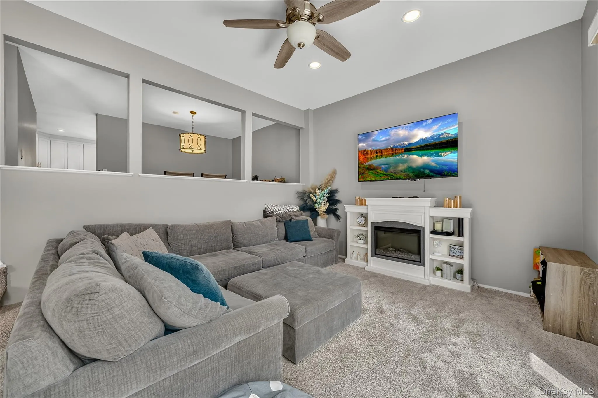 57 Village Green, Clarkstown, NY, 2 Bedrooms Bedrooms, 6 Rooms Rooms,2 BathroomsBathrooms,Residential,For Rent,Village,0,1031369 57 Village Green, Clarkstown, NY, 2 Bedrooms Bedrooms, 6 Rooms Rooms,2 BathroomsBathrooms,Residential,For Rent,Village,0,1031369