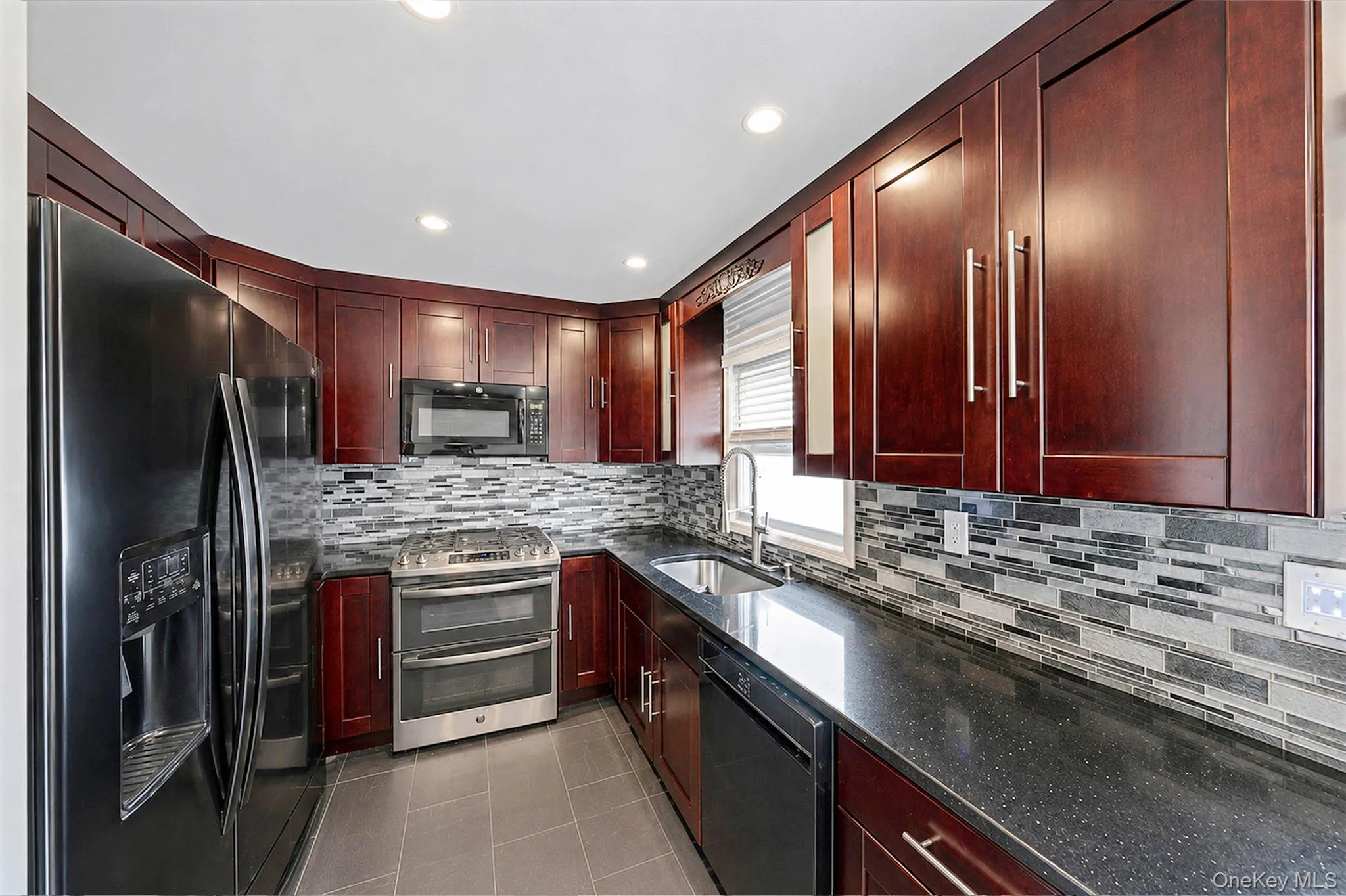 13331 127th Street, New York, NY, 3 Bedrooms Bedrooms, 9 Rooms Rooms,3 BathroomsBathrooms,Residential,For Rent,127th,0,1031373 13331 127th Street, New York, NY, 3 Bedrooms Bedrooms, 9 Rooms Rooms,3 BathroomsBathrooms,Residential,For Rent,127th,0,1031373