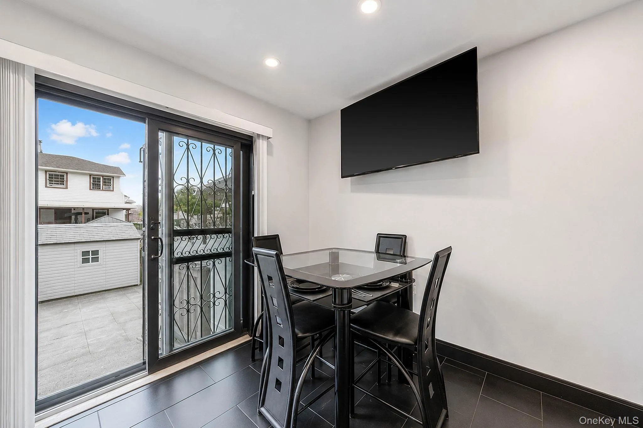 13331 127th Street, New York, NY, 3 Bedrooms Bedrooms, 9 Rooms Rooms,3 BathroomsBathrooms,Residential,For Rent,127th,0,1031373 13331 127th Street, New York, NY, 3 Bedrooms Bedrooms, 9 Rooms Rooms,3 BathroomsBathrooms,Residential,For Rent,127th,0,1031373