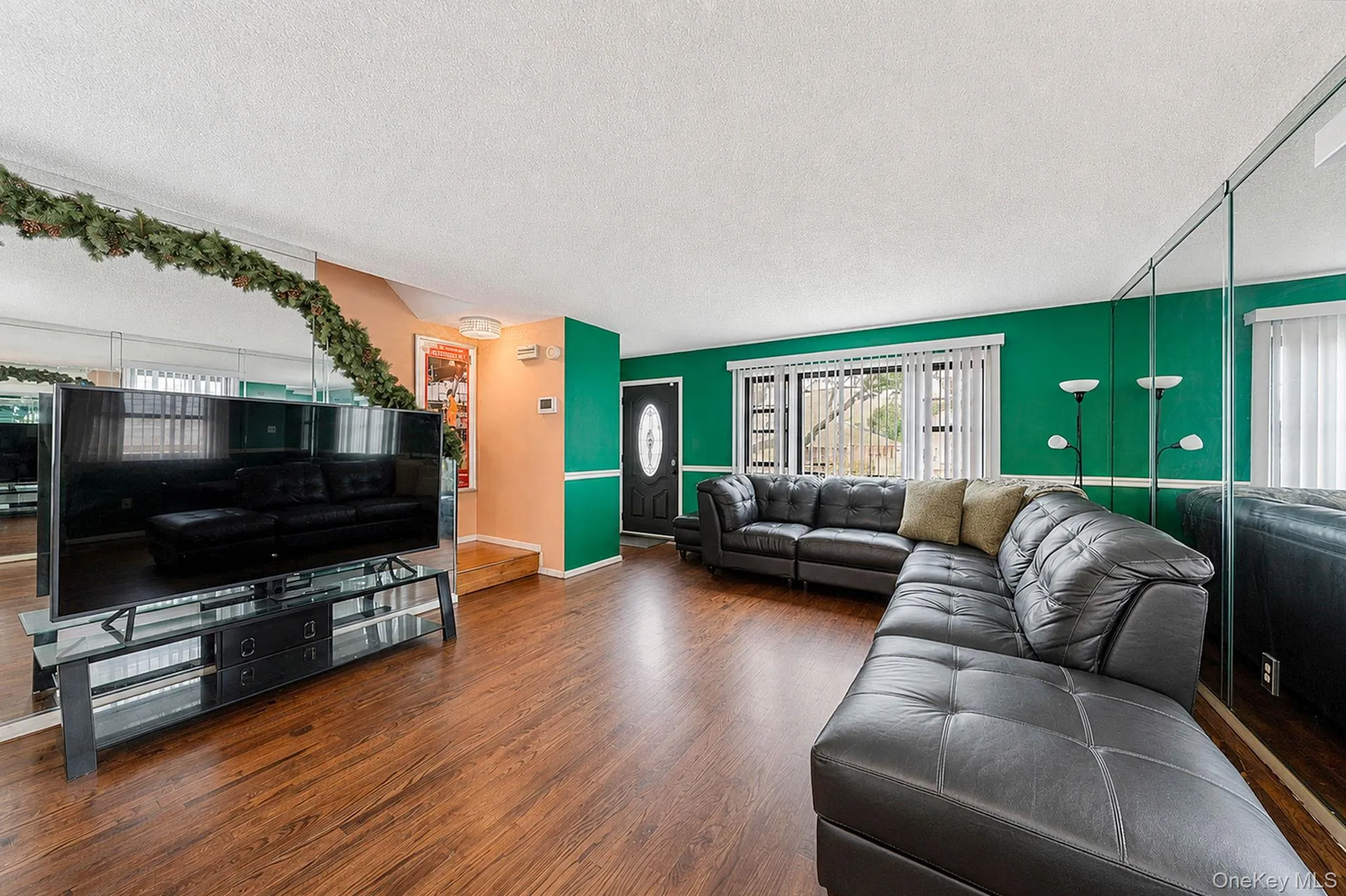13331 127th Street, New York, NY, 3 Bedrooms Bedrooms, 9 Rooms Rooms,3 BathroomsBathrooms,Residential,For Rent,127th,0,1031373 13331 127th Street, New York, NY, 3 Bedrooms Bedrooms, 9 Rooms Rooms,3 BathroomsBathrooms,Residential,For Rent,127th,0,1031373