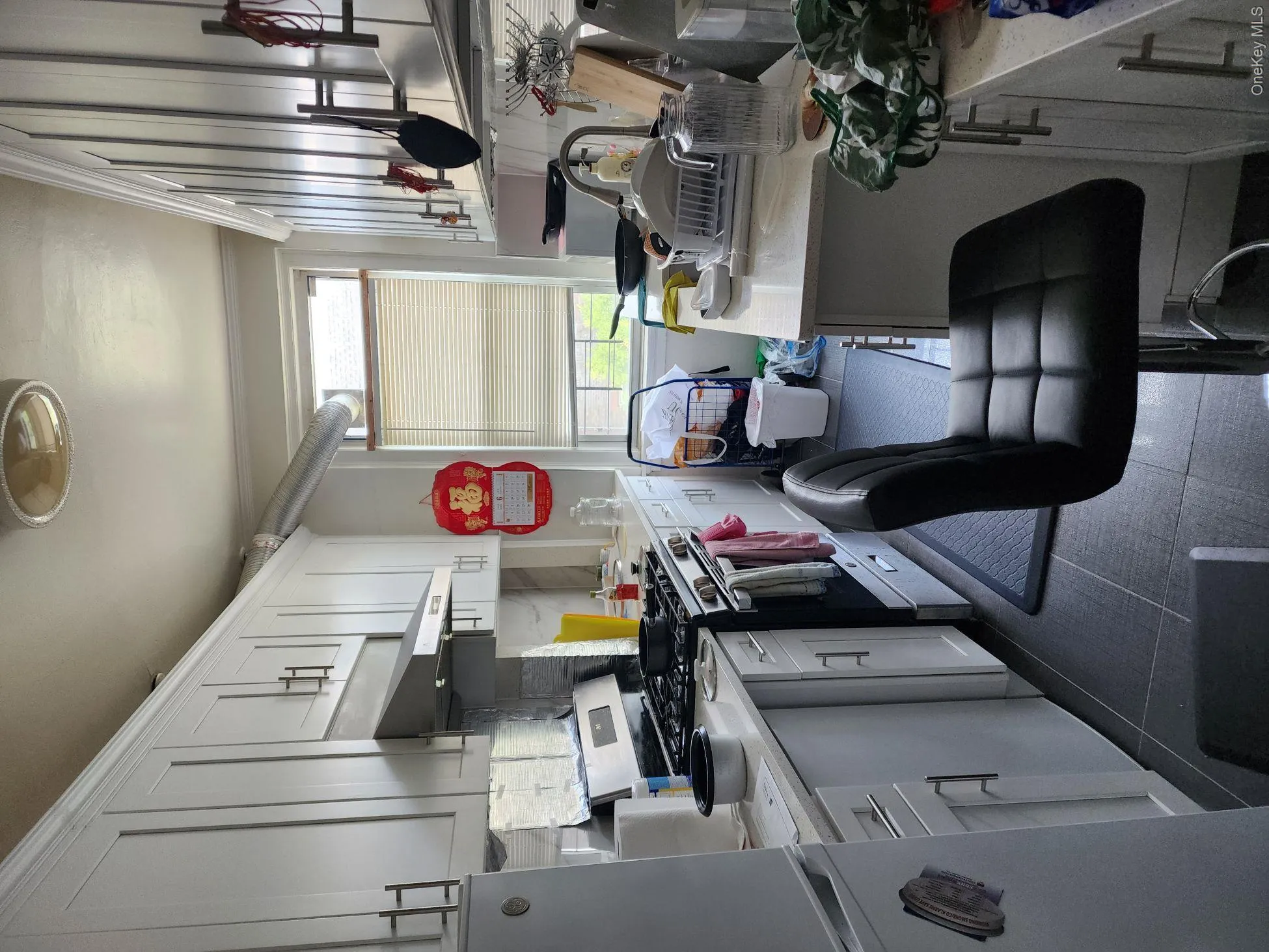 37-75 64th Street, New York, NY, 2 Bedrooms Bedrooms, 5 Rooms Rooms,1 BathroomBathrooms,Residential,For Rent,64th,0,1031381 37-75 64th Street, New York, NY, 2 Bedrooms Bedrooms, 5 Rooms Rooms,1 BathroomBathrooms,Residential,For Rent,64th,0,1031381