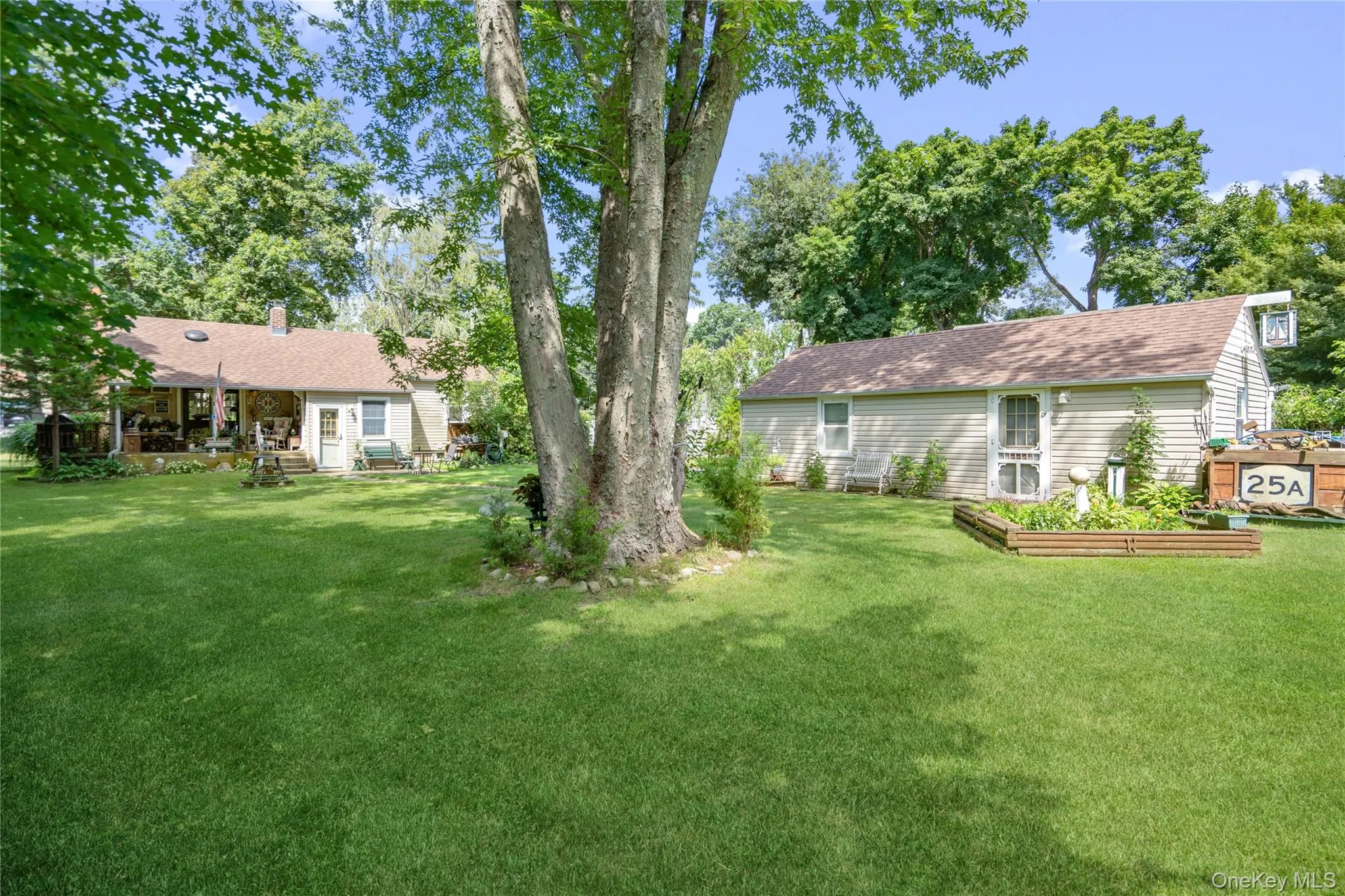 34 Melville Road, Huntington, NY, 1 Bedroom Bedrooms, 3 Rooms Rooms,1 BathroomBathrooms,Residential,For Rent,Melville,0,1031387 34 Melville Road, Huntington, NY, 1 Bedroom Bedrooms, 3 Rooms Rooms,1 BathroomBathrooms,Residential,For Rent,Melville,0,1031387