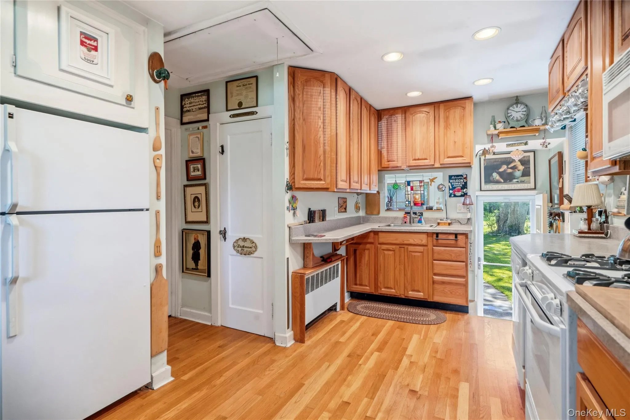 34 Melville Road, Huntington, NY, 1 Bedroom Bedrooms, 3 Rooms Rooms,1 BathroomBathrooms,Residential,For Rent,Melville,0,1031387 34 Melville Road, Huntington, NY, 1 Bedroom Bedrooms, 3 Rooms Rooms,1 BathroomBathrooms,Residential,For Rent,Melville,0,1031387