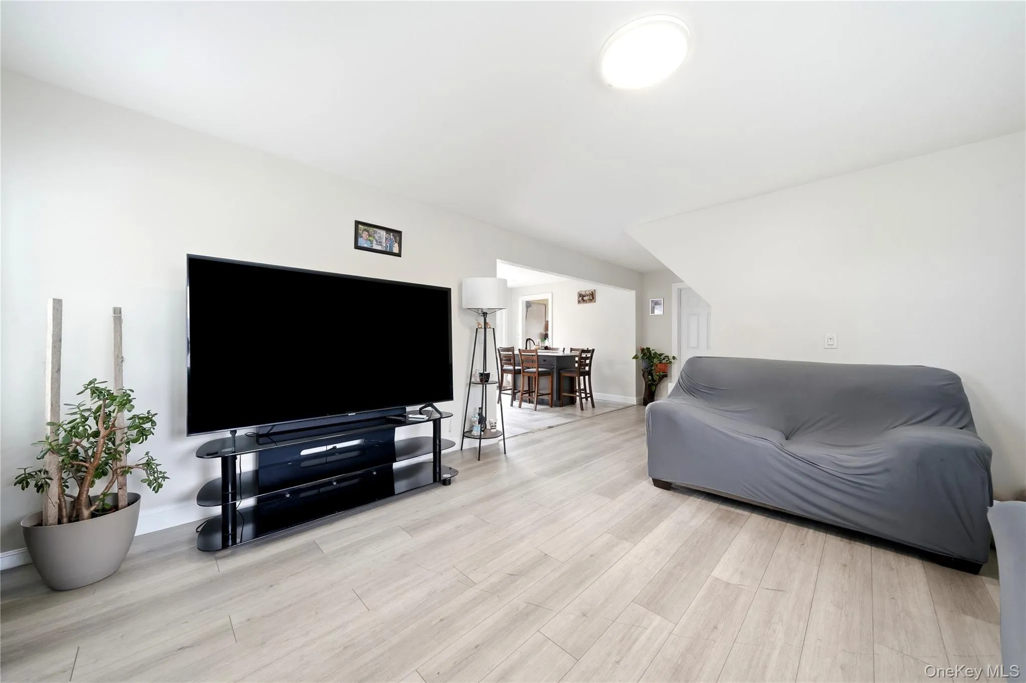 80 Everett Street, Brookhaven, NY, 3 Bedrooms Bedrooms, 7 Rooms Rooms,2 BathroomsBathrooms,Residential,For Rent,Everett,0,1031394 80 Everett Street, Brookhaven, NY, 3 Bedrooms Bedrooms, 7 Rooms Rooms,2 BathroomsBathrooms,Residential,For Rent,Everett,0,1031394