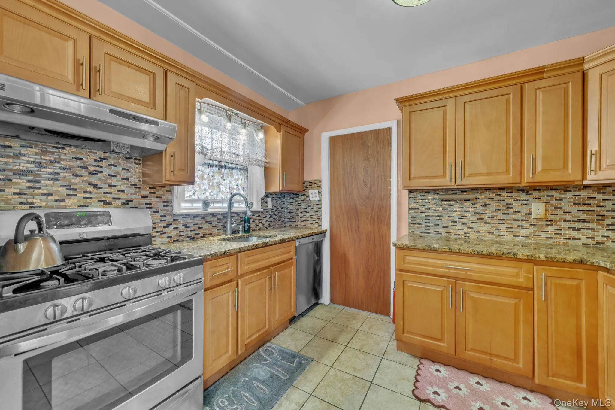 11545 228th Street, New York, NY, 4 Bedrooms Bedrooms, 9 Rooms Rooms,2 BathroomsBathrooms,Residential Lease,For Rent,228th,0,1031395 11545 228th Street, New York, NY, 4 Bedrooms Bedrooms, 9 Rooms Rooms,2 BathroomsBathrooms,Residential Lease,For Rent,228th,0,1031395