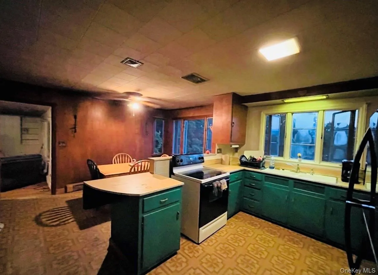 29 Saugerties Manor Road, Saugerties, NY, 2 Bedrooms Bedrooms, 5 Rooms Rooms,1 BathroomBathrooms,Residential,For Rent,Saugerties Manor,0,1031401 29 Saugerties Manor Road, Saugerties, NY, 2 Bedrooms Bedrooms, 5 Rooms Rooms,1 BathroomBathrooms,Residential,For Rent,Saugerties Manor,0,1031401