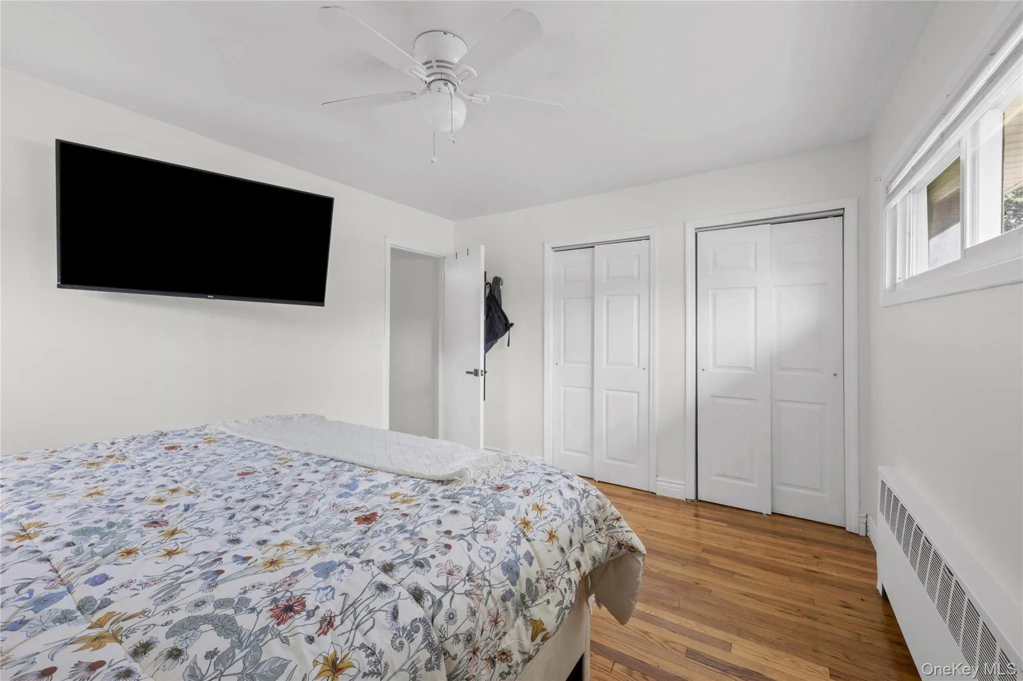 9 Leeds Lane, Babylon, NY, 3 Bedrooms Bedrooms, 6 Rooms Rooms,1 BathroomBathrooms,Residential,For Rent,Leeds,0,1031402 9 Leeds Lane, Babylon, NY, 3 Bedrooms Bedrooms, 6 Rooms Rooms,1 BathroomBathrooms,Residential,For Rent,Leeds,0,1031402