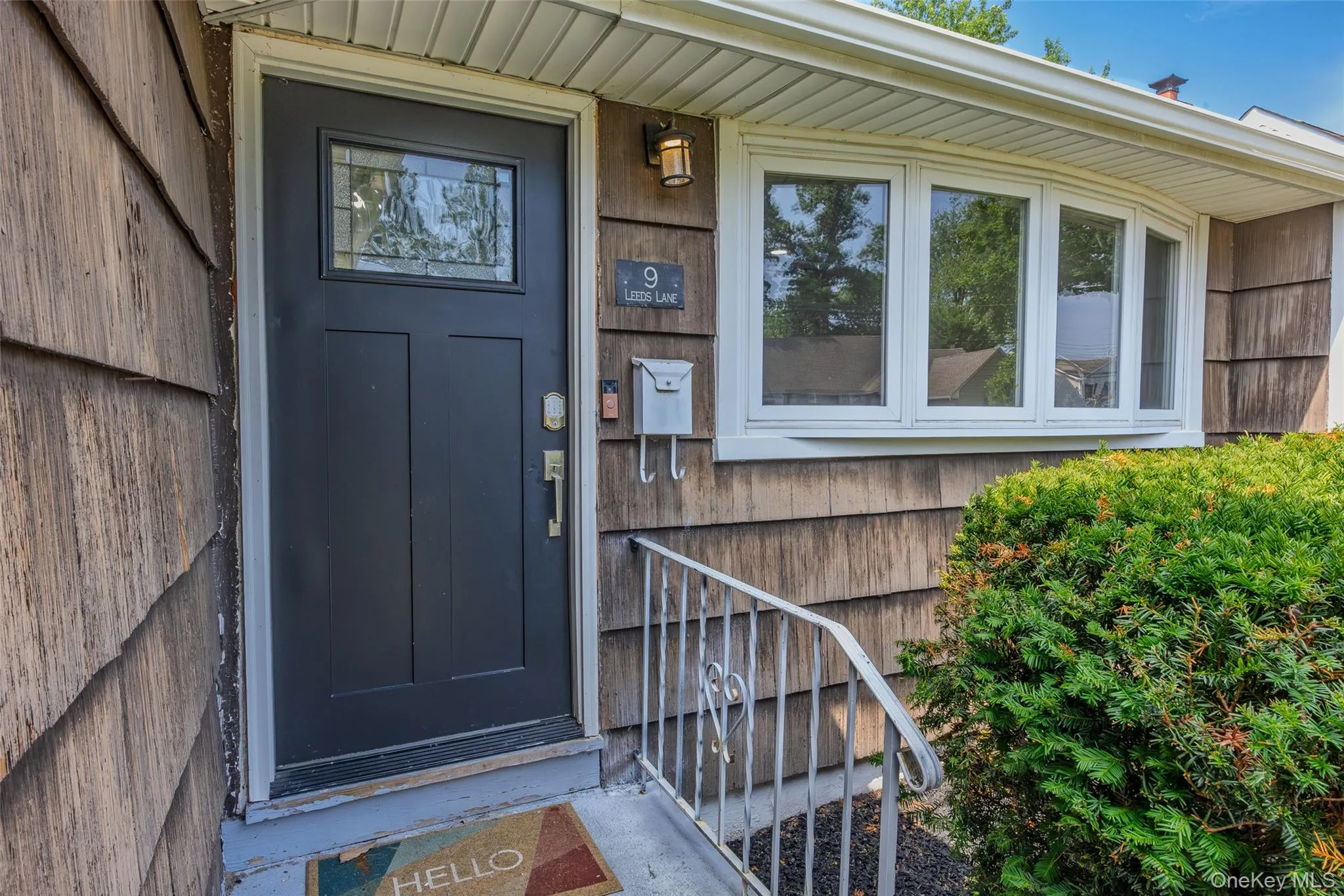 9 Leeds Lane, Babylon, NY, 3 Bedrooms Bedrooms, 6 Rooms Rooms,1 BathroomBathrooms,Residential,For Rent,Leeds,0,1031402 9 Leeds Lane, Babylon, NY, 3 Bedrooms Bedrooms, 6 Rooms Rooms,1 BathroomBathrooms,Residential,For Rent,Leeds,0,1031402