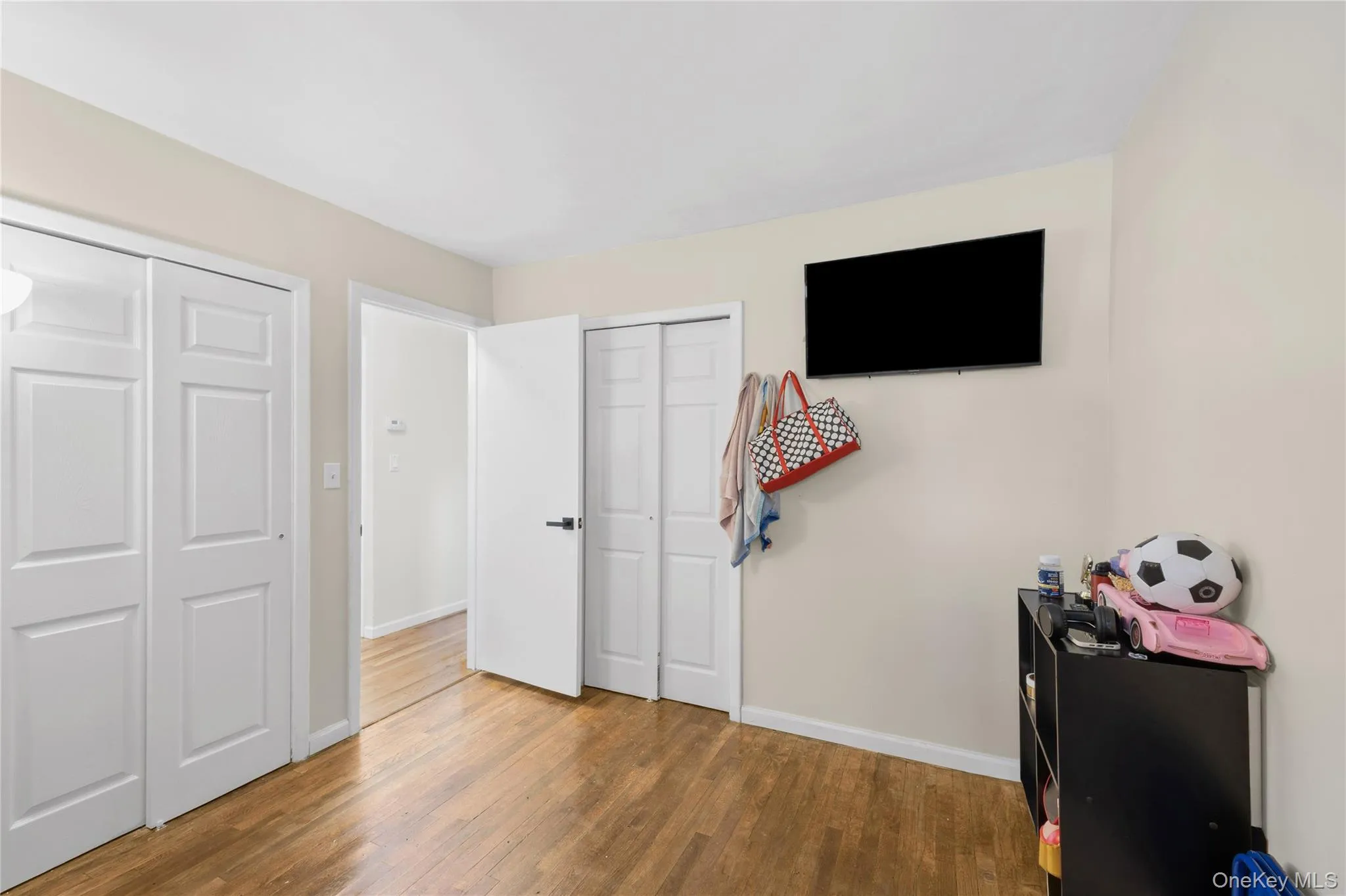 9 Leeds Lane, Babylon, NY, 3 Bedrooms Bedrooms, 6 Rooms Rooms,1 BathroomBathrooms,Residential,For Rent,Leeds,0,1031402 9 Leeds Lane, Babylon, NY, 3 Bedrooms Bedrooms, 6 Rooms Rooms,1 BathroomBathrooms,Residential,For Rent,Leeds,0,1031402