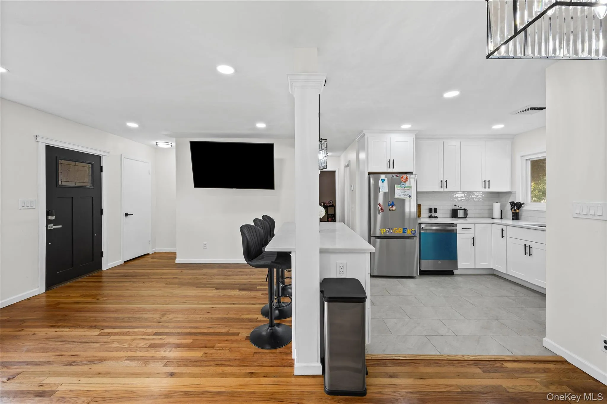 9 Leeds Lane, Babylon, NY, 3 Bedrooms Bedrooms, 6 Rooms Rooms,1 BathroomBathrooms,Residential,For Rent,Leeds,0,1031402 9 Leeds Lane, Babylon, NY, 3 Bedrooms Bedrooms, 6 Rooms Rooms,1 BathroomBathrooms,Residential,For Rent,Leeds,0,1031402